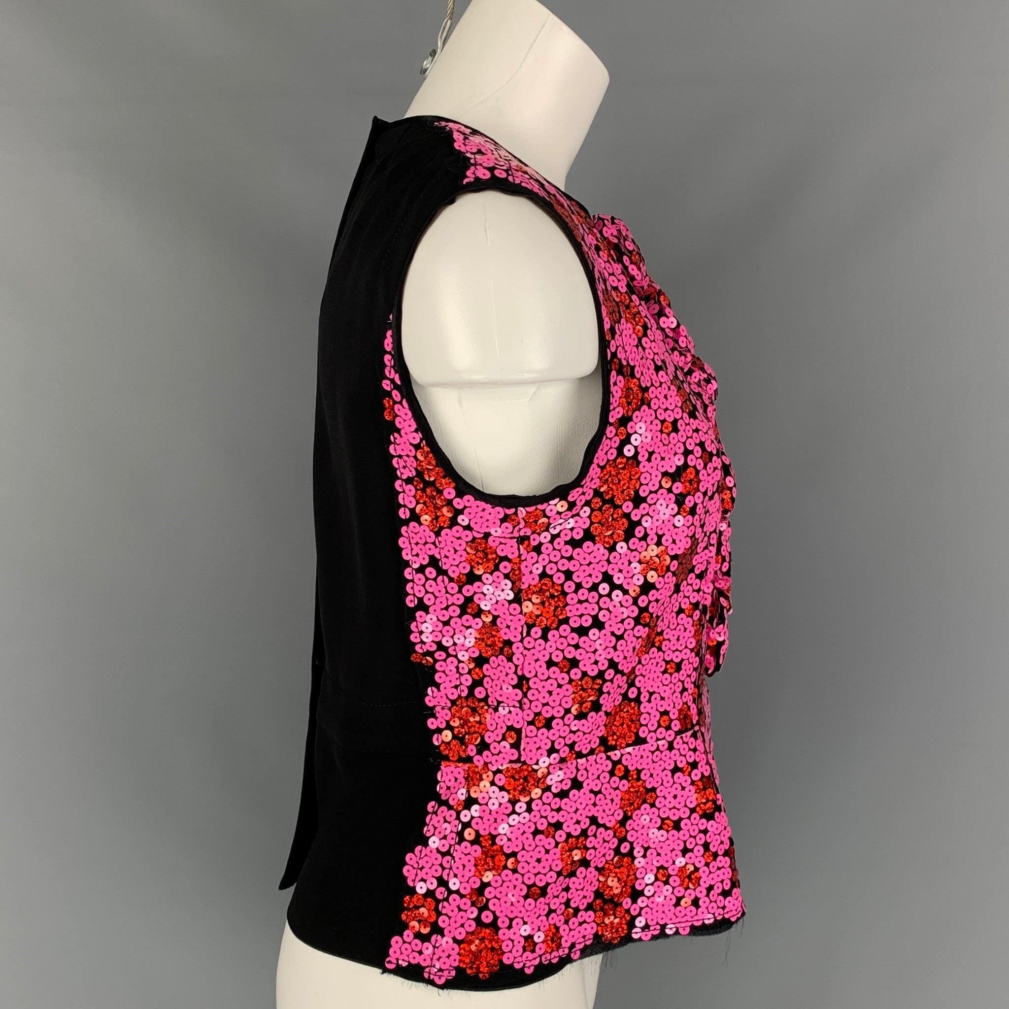 MARC JACOBS Size 6 Black & Pink Polyester Blend Sequined Sleeveless Dress Top In Good Condition For Sale In San Francisco, CA