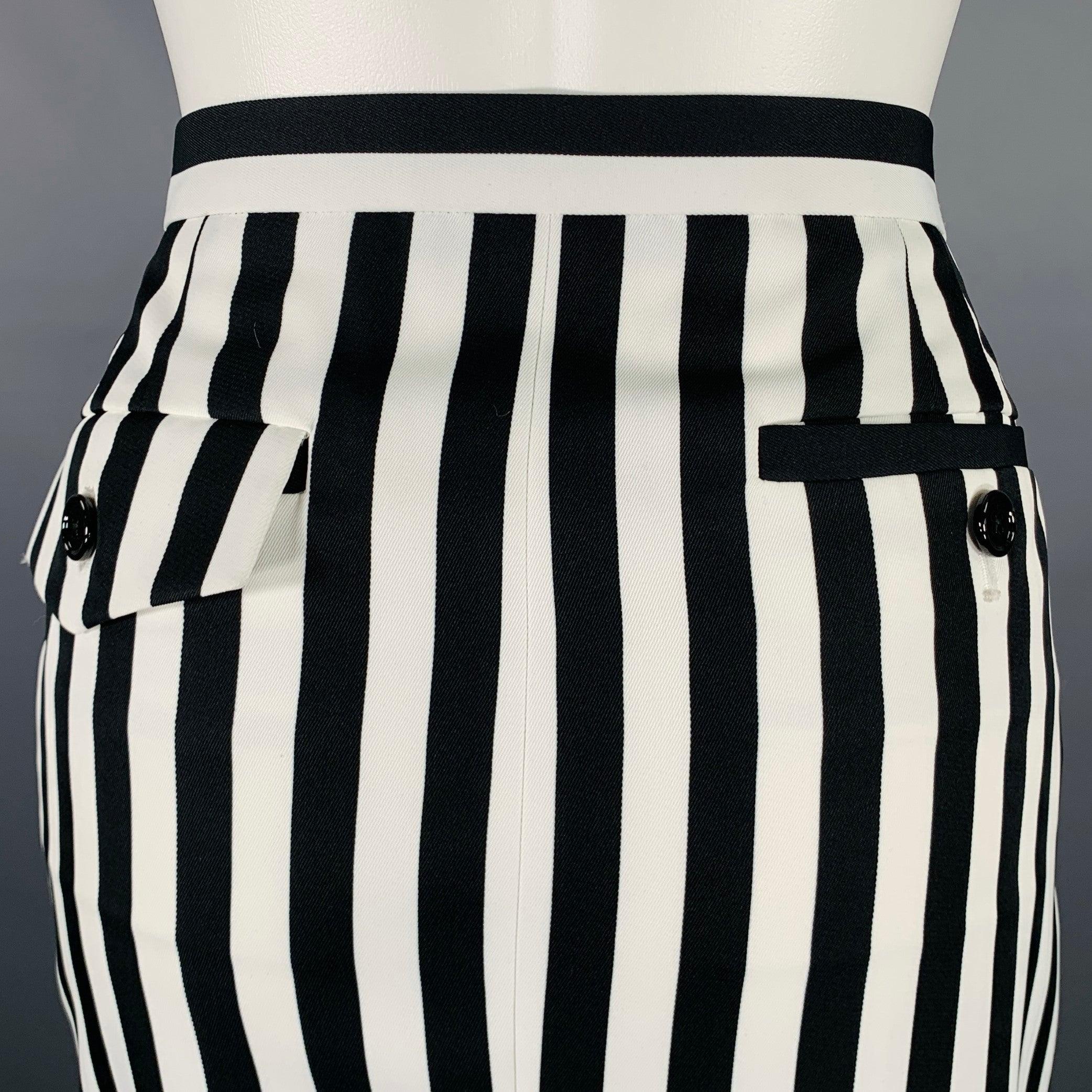 Gray MARC JACOBS Size 6 Black White Polyester Stripe Pencil Skirt For Sale