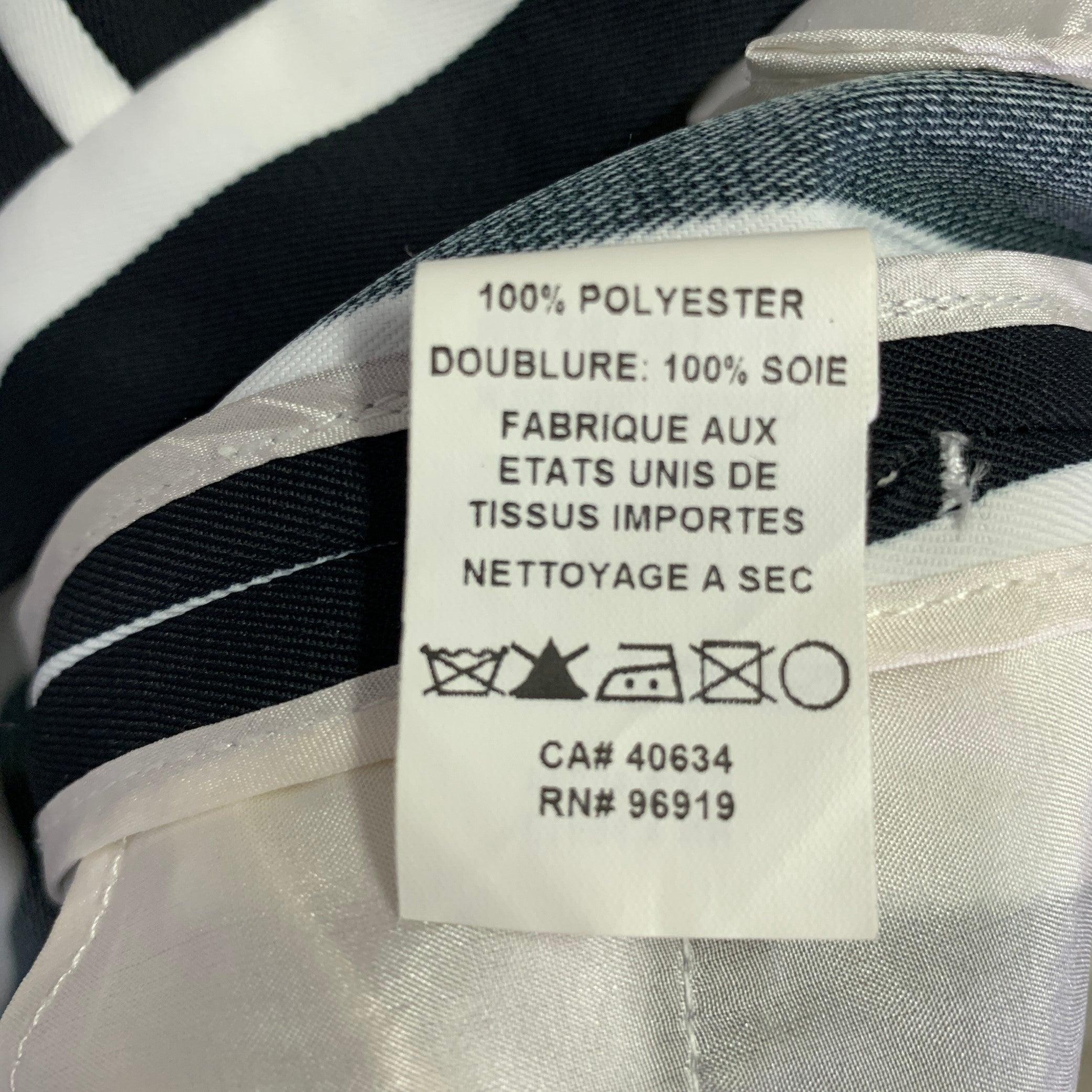 MARC JACOBS Size 6 Black White Polyester Stripe Pencil Skirt For Sale 1