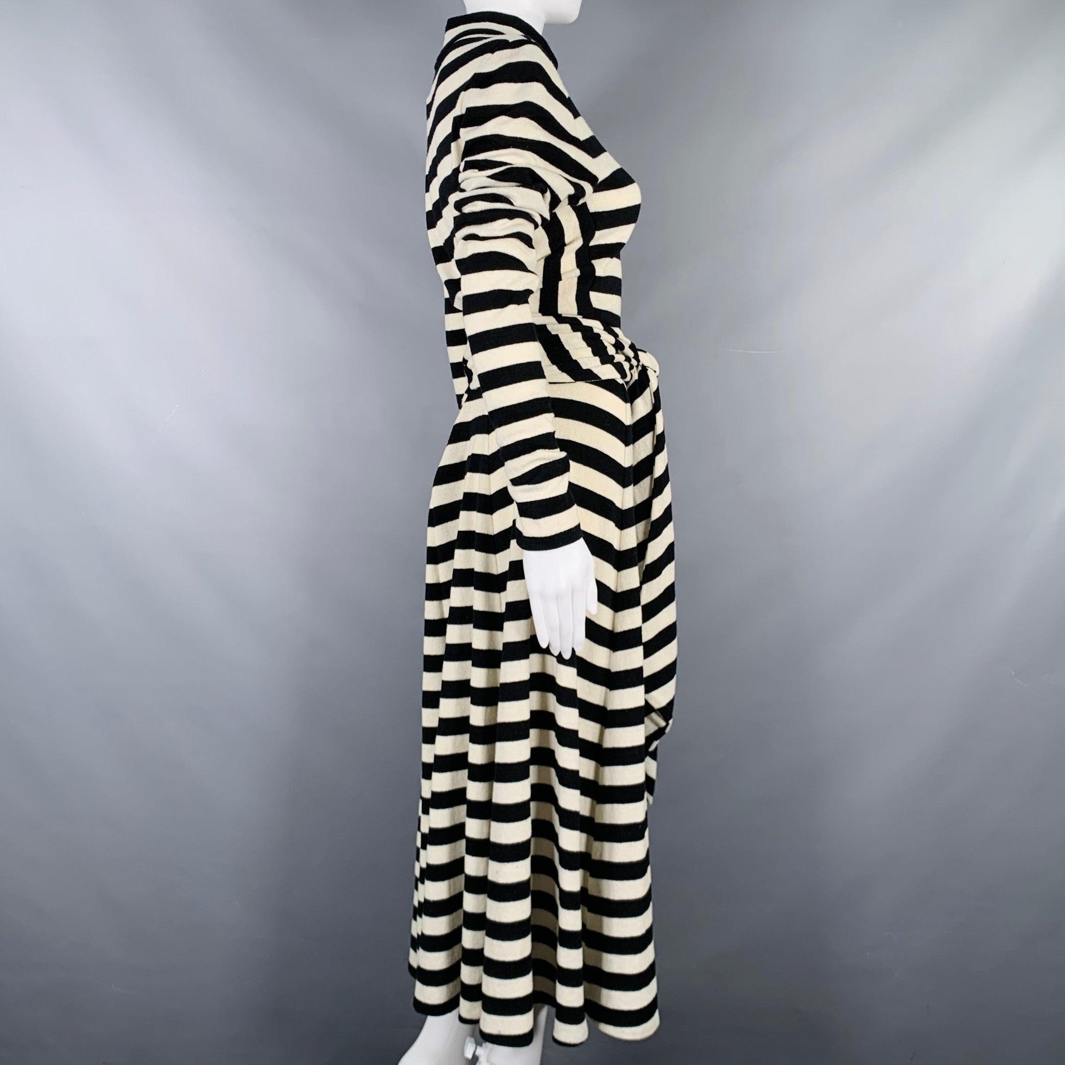 Gray MARC JACOBS Size 6 Black White Wool Nylon Stripe Belted Dress For Sale