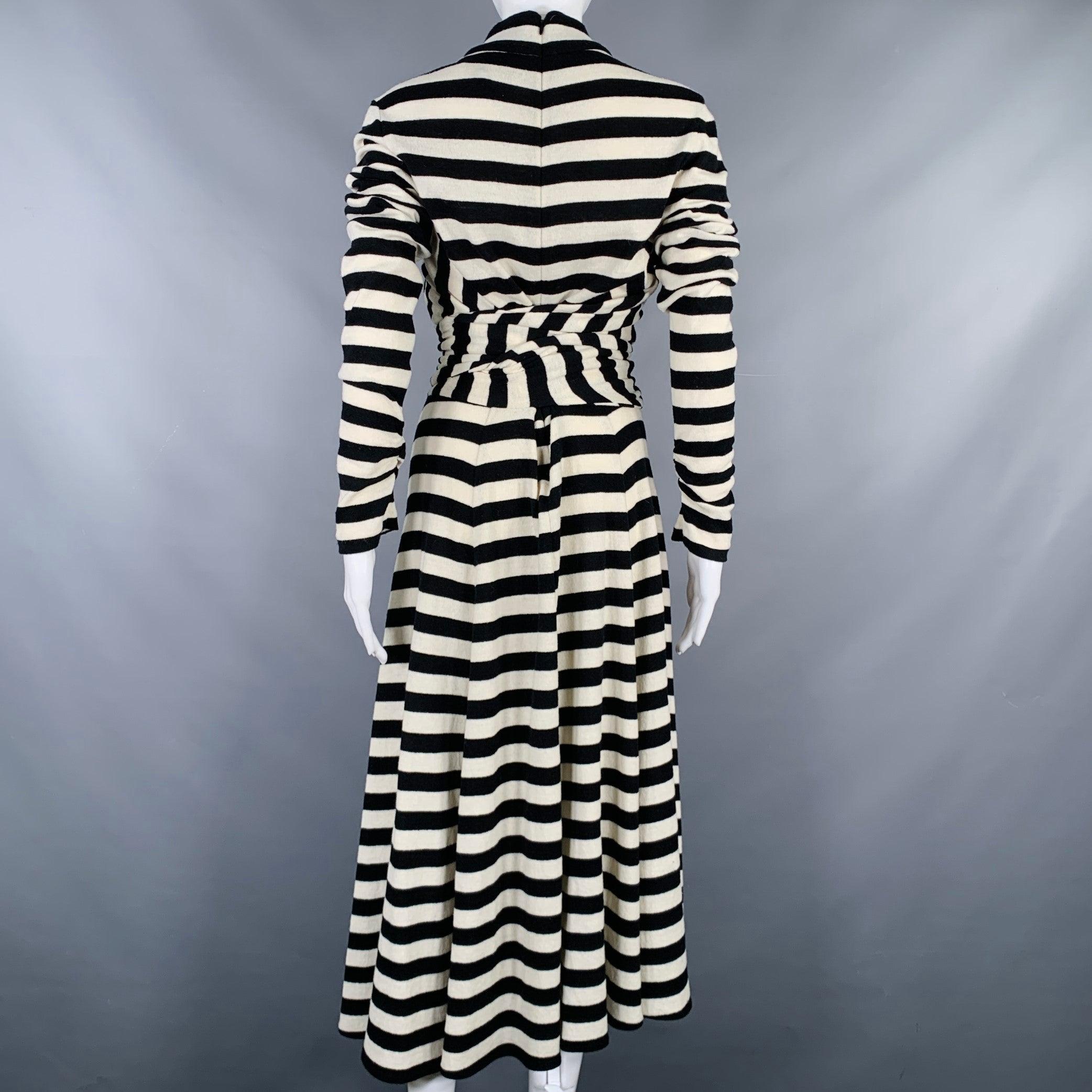 MARC JACOBS Size 6 Black White Wool Nylon Stripe Belted Dress In Good Condition For Sale In San Francisco, CA