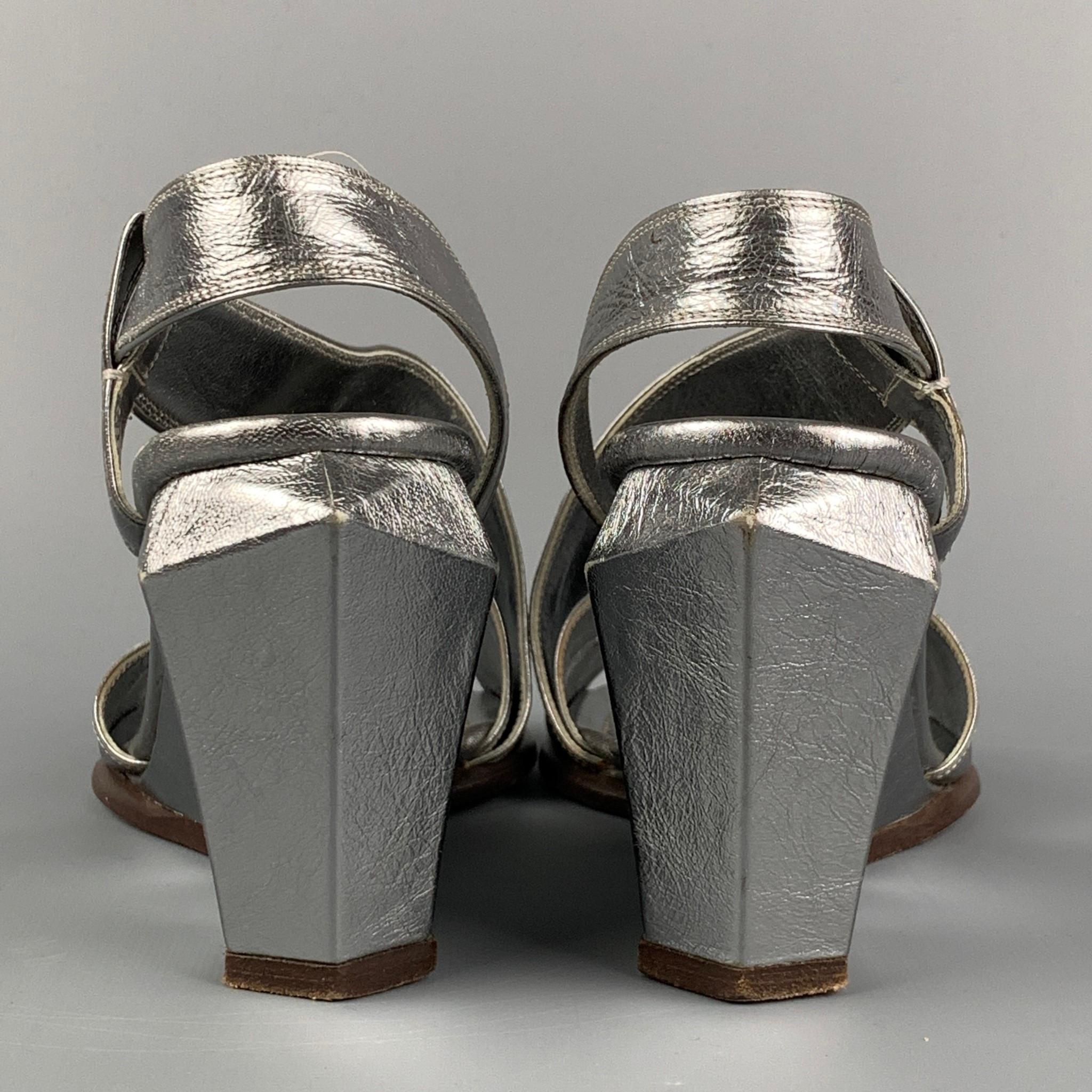 MARC JACOBS Size 7 Silver Leather Wedge Nickel Sandals In Good Condition In San Francisco, CA