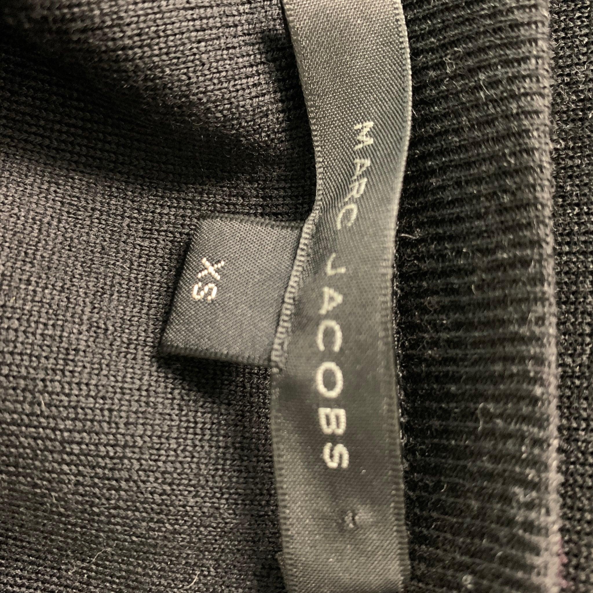 MARC JACOBS - Pull col ras du cou en laine mélangée avec appliques noires, taille XS Excellent état - En vente à San Francisco, CA
