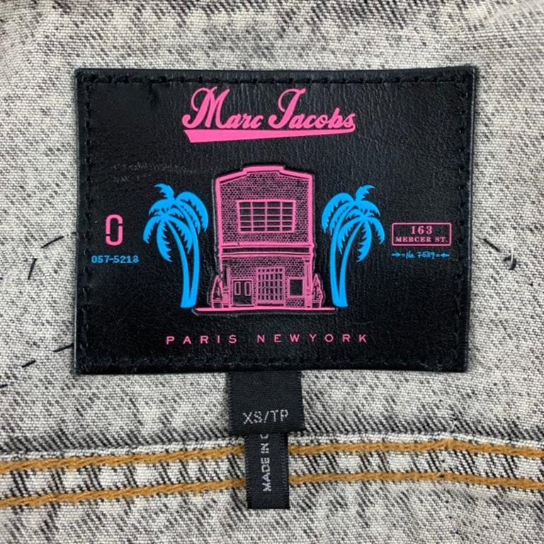 MARC JACOBS Size XS Black Denim Acid-Wash Pins Paradise Jacket For Sale 2