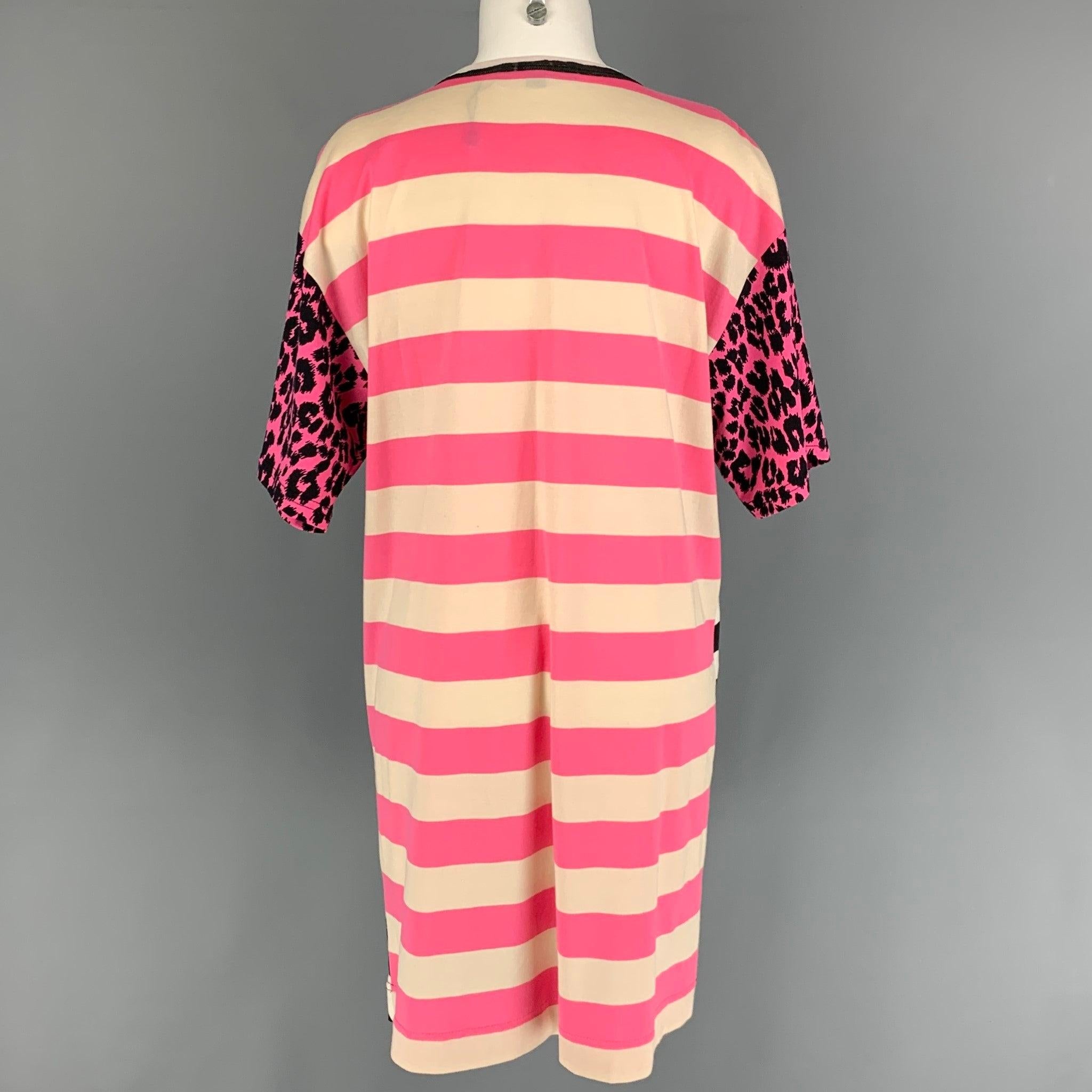 MARC JACOBS Size XS White Pink Black Animal Print T-shirt Dress In Good Condition For Sale In San Francisco, CA