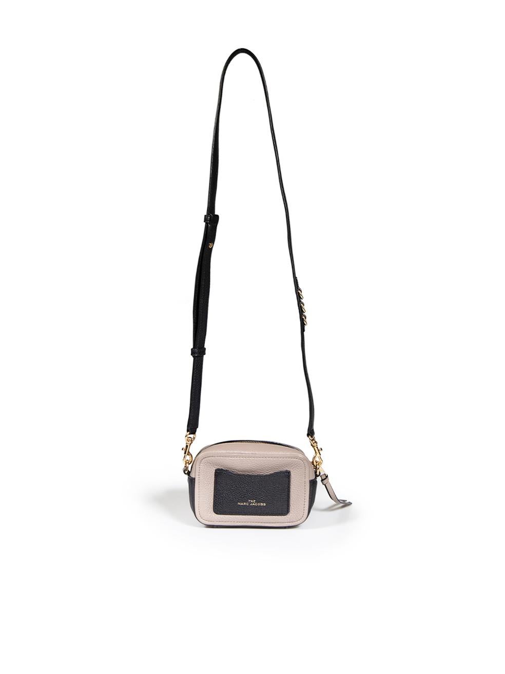 Marc Jacobs Taupe Leather The Softshot 17 Crossbody Bag In Good Condition For Sale In London, GB