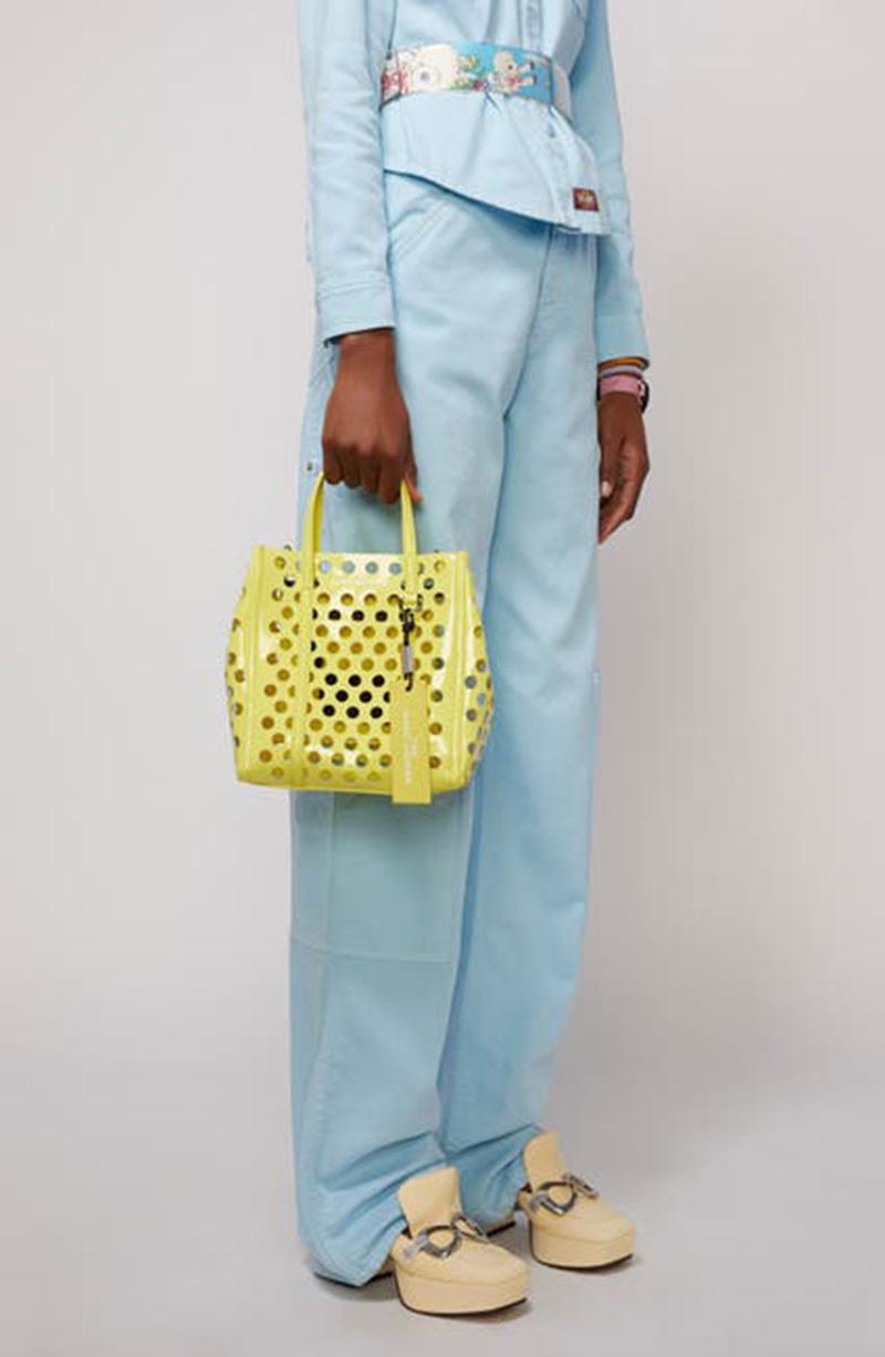 Marc Jacobs The Tag 21 Tote aus perforiertem Leder 9