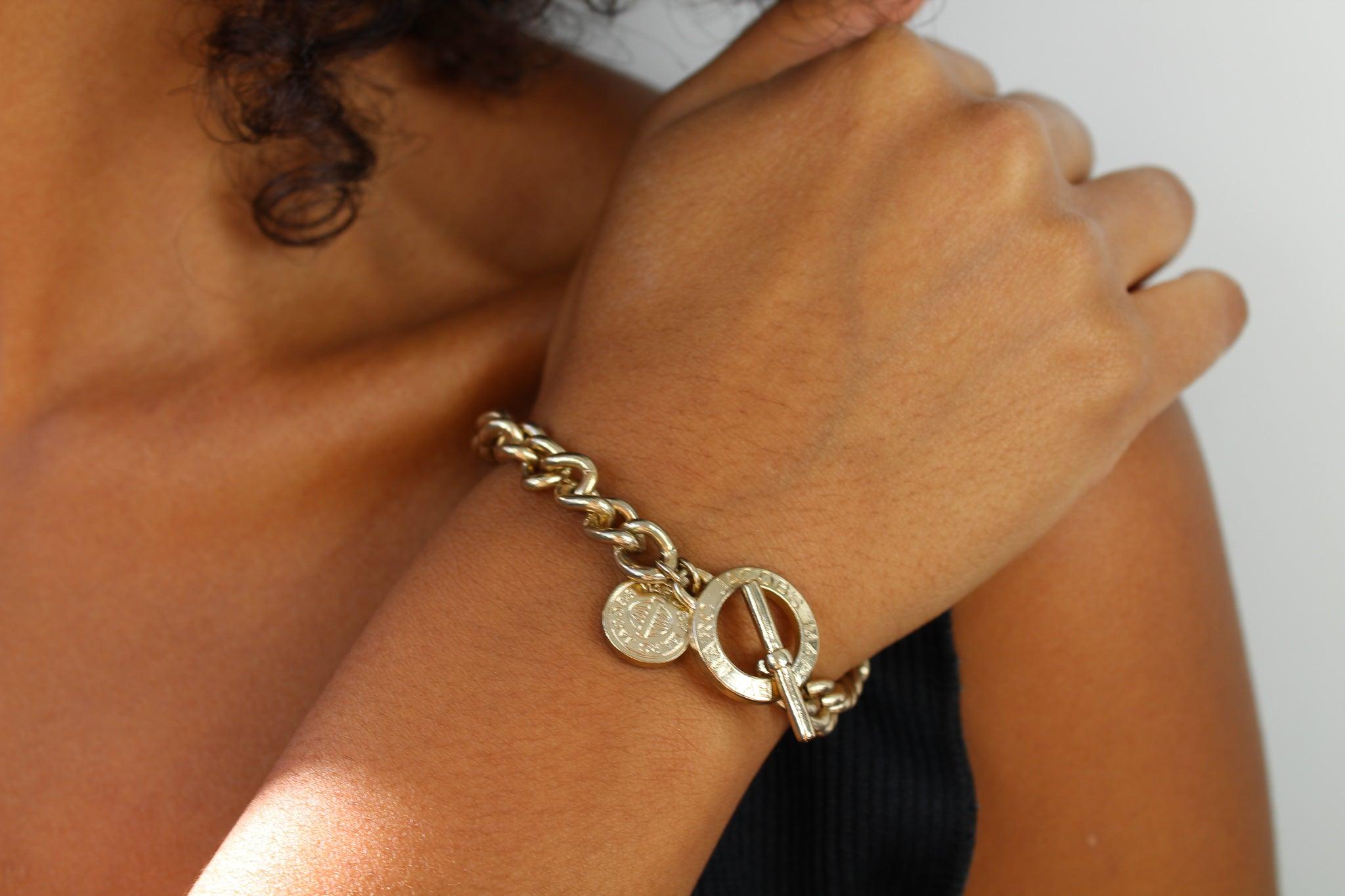 marc jacobs toggle bracelet