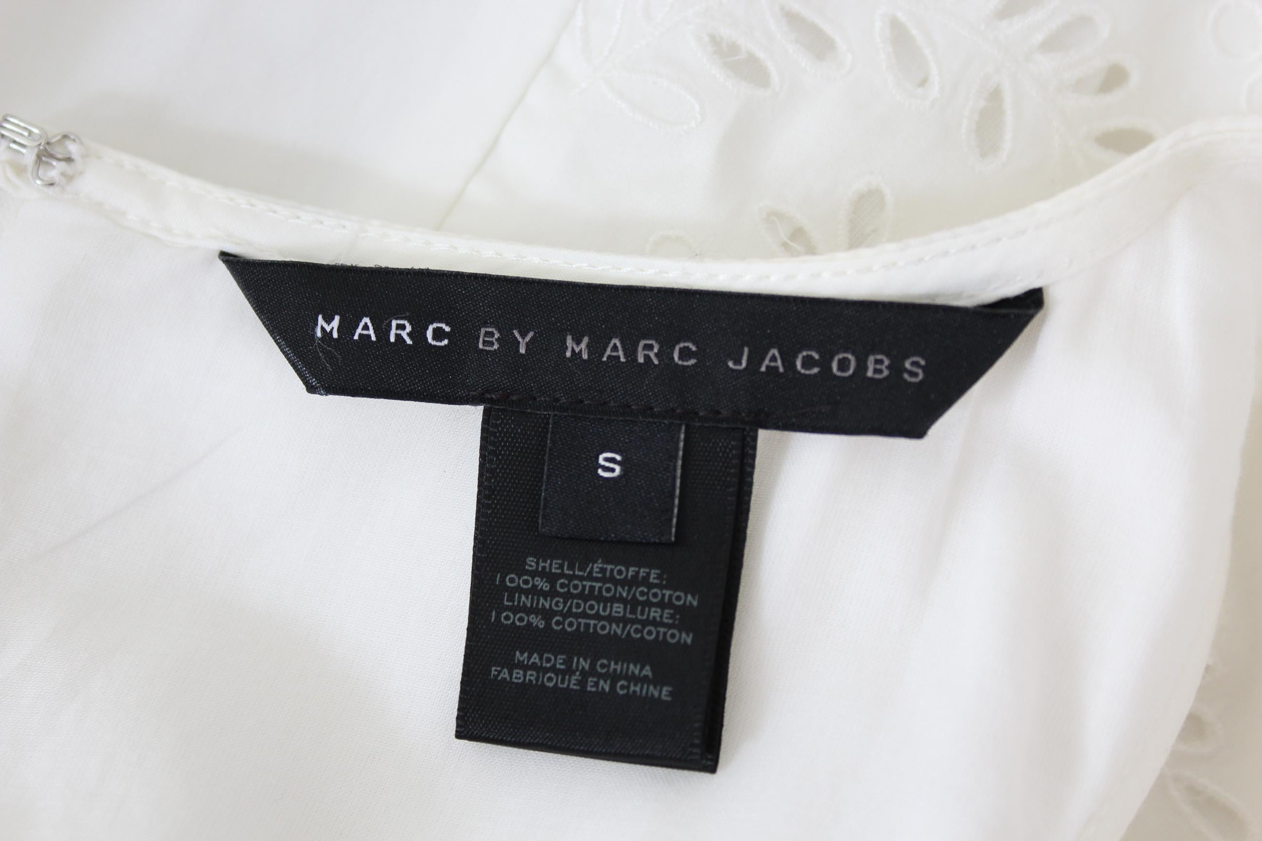 Marc Jacobs Weißes Baumwollspitze-Sommerkleid in Marshmallow A-Linie mit Blumenmuster  im Angebot 1