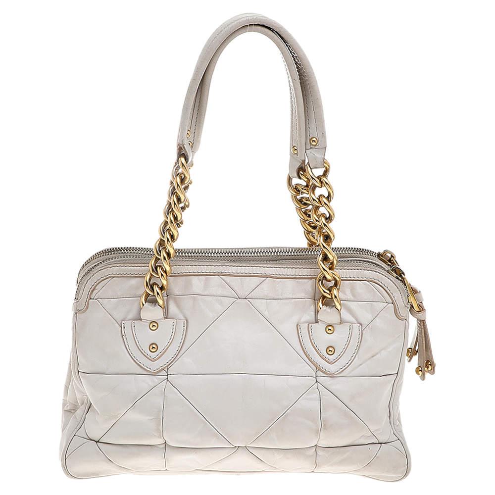 Marc Jacobs White Leather Chain Shoulder Bag In Good Condition In Dubai, Al Qouz 2