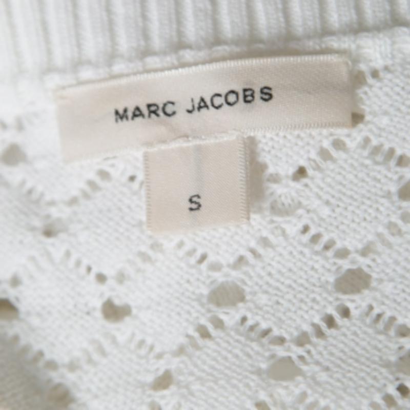 Marc Jacobs haut court blanc perforé à motif d'écailles de poissons en vente 2