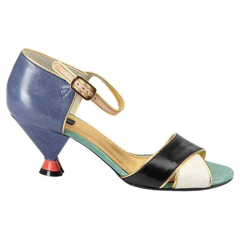 Marc Jacobs Women's Colourblock Leather Gold Accent Heels For Sale at