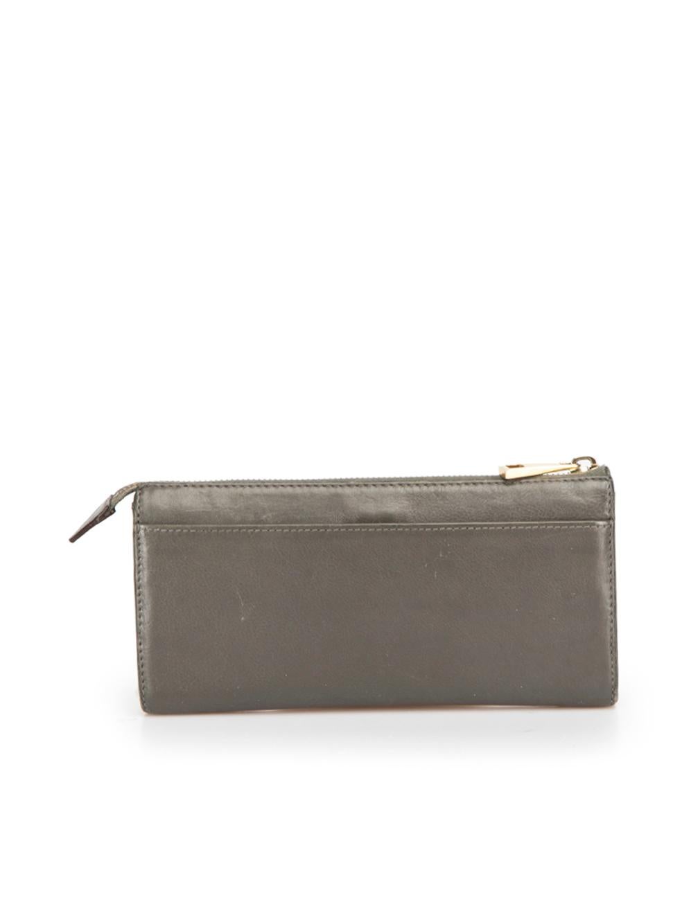 Marc Jacobs Women's Vintage Grey Leather Continental Wallet In Good Condition For Sale In London, GB