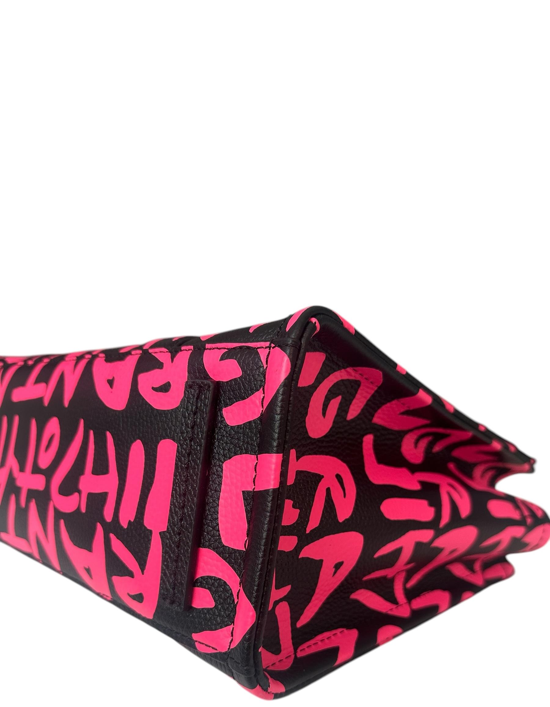 Marc Jacobs  X Stephen Sprouse Limited Edition SOLD OUT Medium The Tote Bag In Excellent Condition In New York, NY