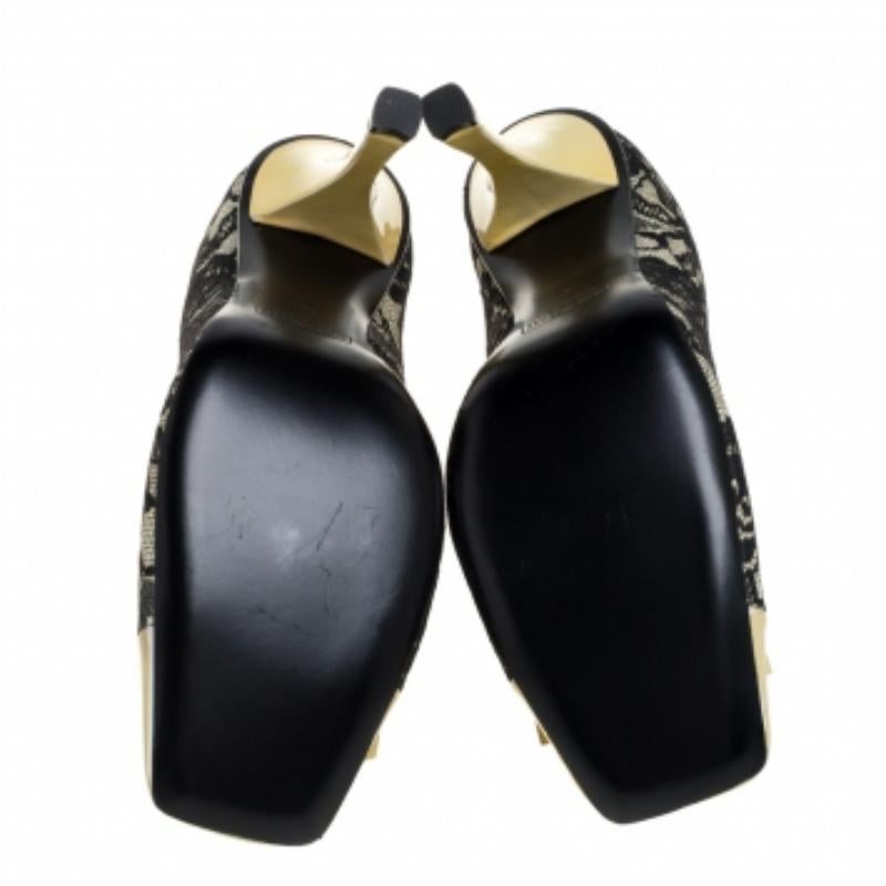 Women's Marc Jacobs Yellow/Black Lace And Patent Leather Bow Detail Pumps Size 39 For Sale
