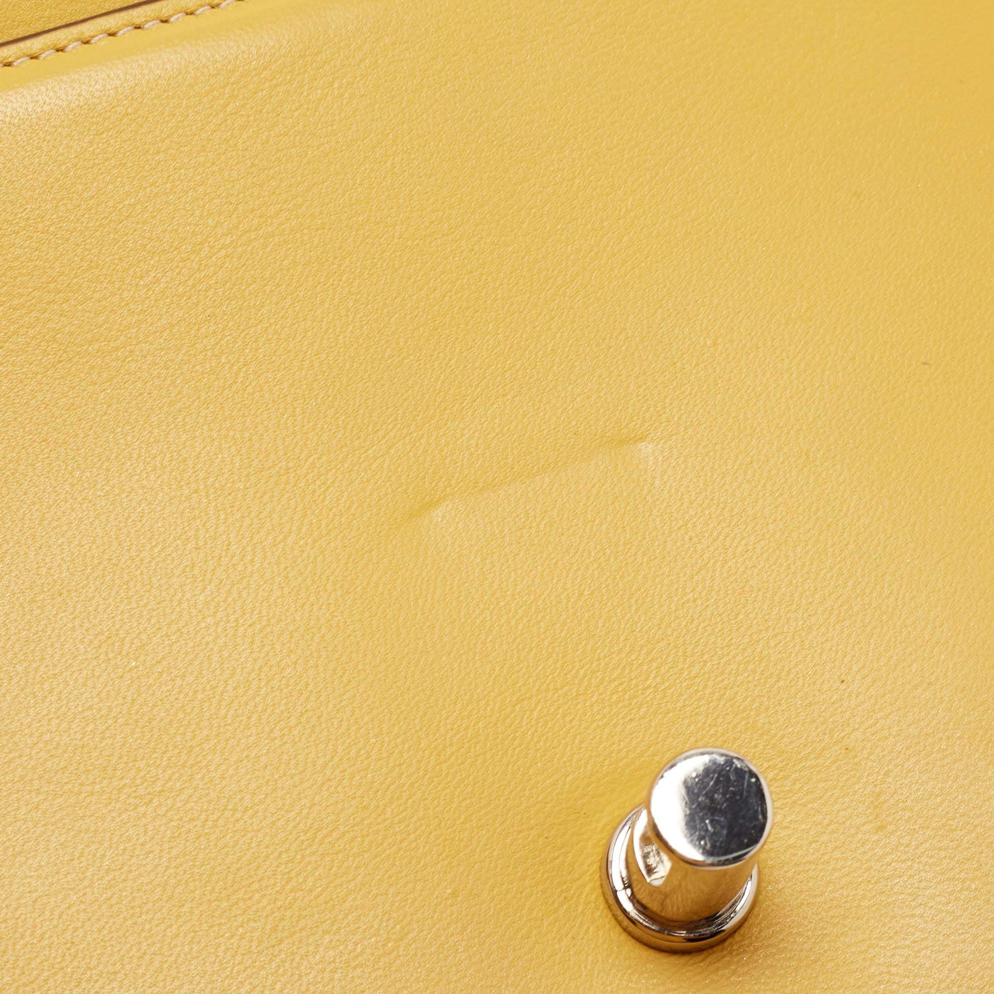Marc Jacobs Yellow Leather West End The Jane Saddle Shoulder Bag In Good Condition In Dubai, Al Qouz 2