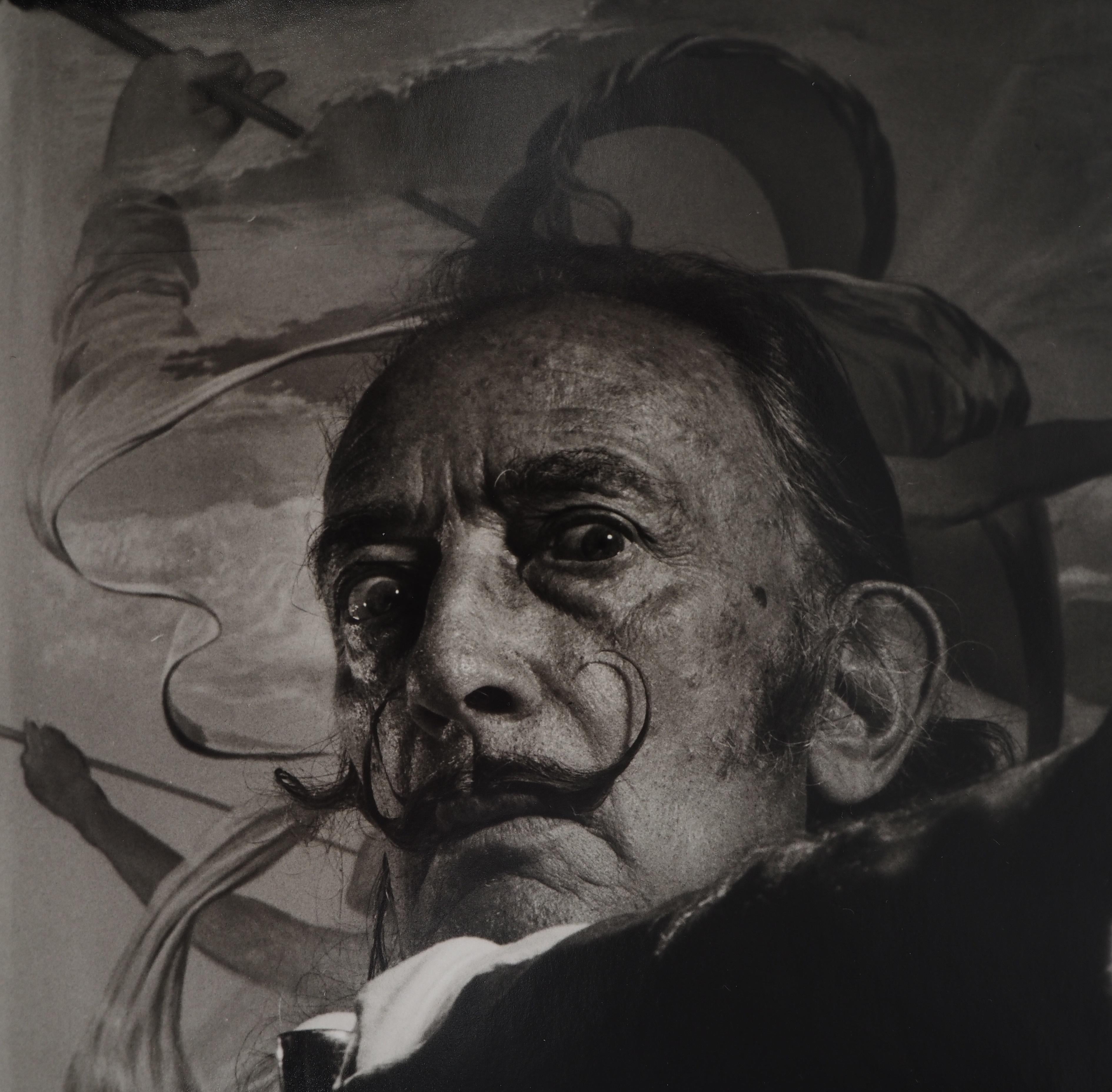 Marc LACROIX (1927-2007)
Dali, Macht der Vorstellungskraft, 1971

Original Silberdruck Fotografie
Unterzeichnet mit Tinte
Nummeriert auf 99 Exemplaren
Auf Silberdruckpapier 57 x 47 cm (ca. 22,4 x 18,5 inch) 

INFORMATION : Marc Lacroix war Fotograf