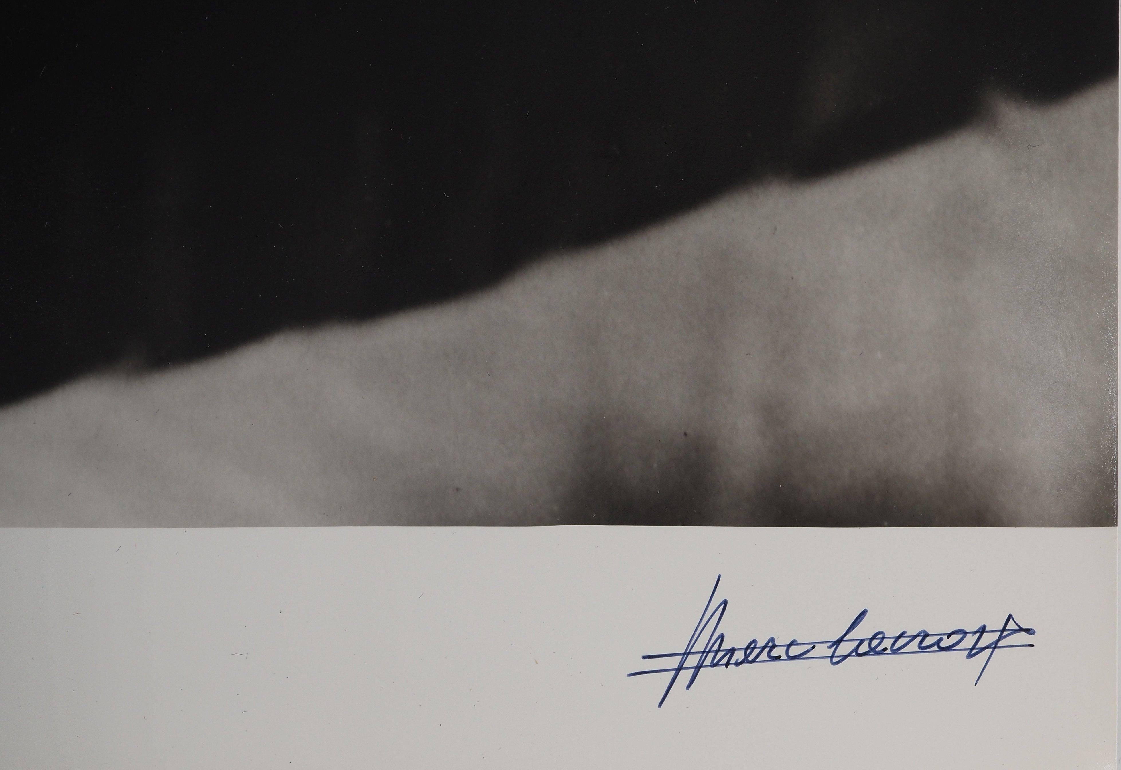Marc LACROIX (1927-2007)
Kaléidoscope de Dalí, 1971

Photographie argentique originale
Signé à l'encre
Numéroté sur 50 exemplaires
Sur papier argentique 57 x 47 cm (c. 22.4 x 18.5 inch) 

INFORMATION : Marc Lacroix était un photographe et un ami