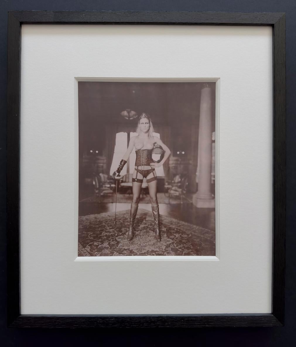 The Fencer Front, Akt, Kunstfotografie der bildenden Kunst – Photograph von Marc Lagrange