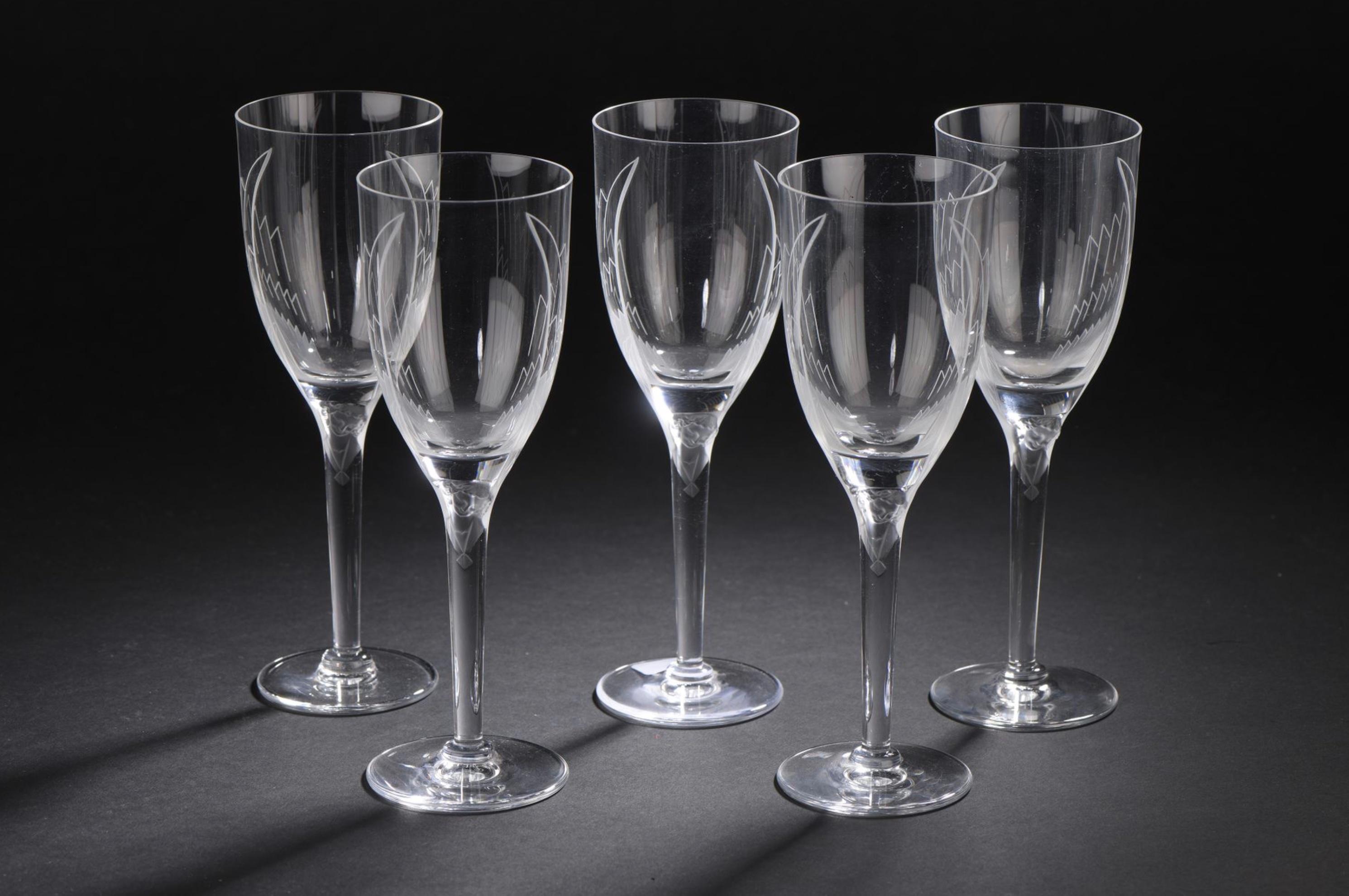 Crystal editions crystal Lalique
Marc Lalique (1900-1977).
A glass with champagne, 