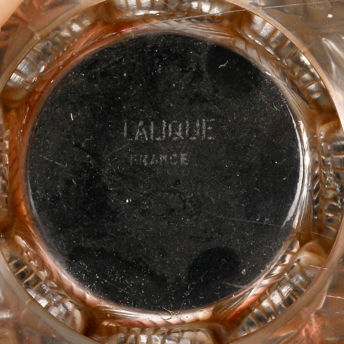 Marc Lalique - Vase Moissac Glass with Sepia Patina In Good Condition For Sale In Boulogne Billancourt, FR