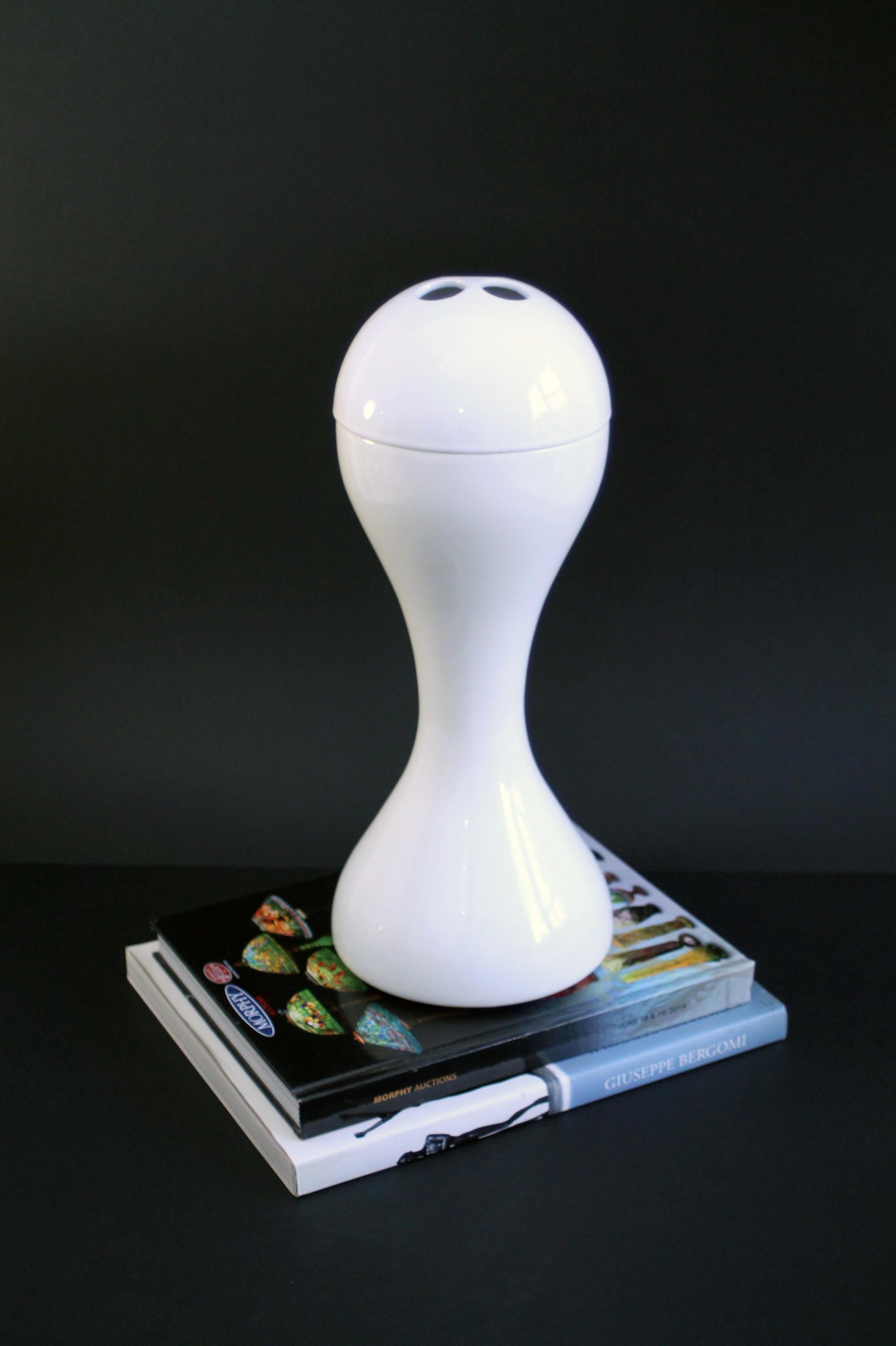 Marc Newson pour Cappellini  1992 Vase italien en céramique blanche (40hx14cm) Pristine ! 1