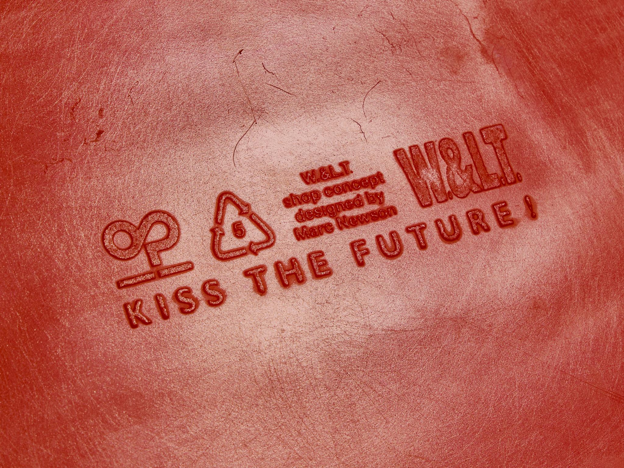 Sedia 'Kiss the Future' di Marc Newson in polipropilene stampato rosso in vendita 1