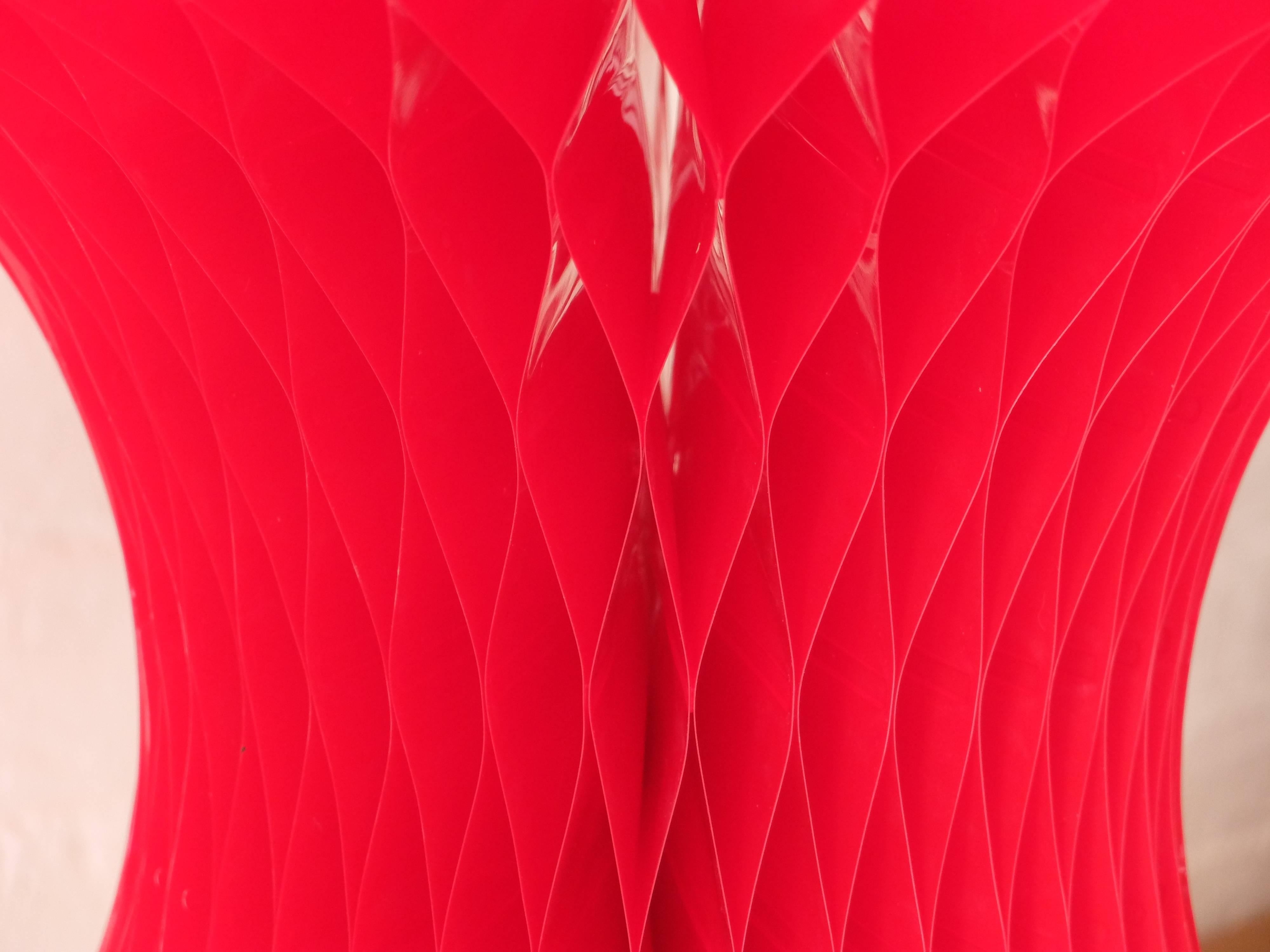Table « Gello » rouge de Marc Newson, fabriquée pour Les 3 Suisses en 1994, boîte d'origine Excellent état - En vente à London, GB