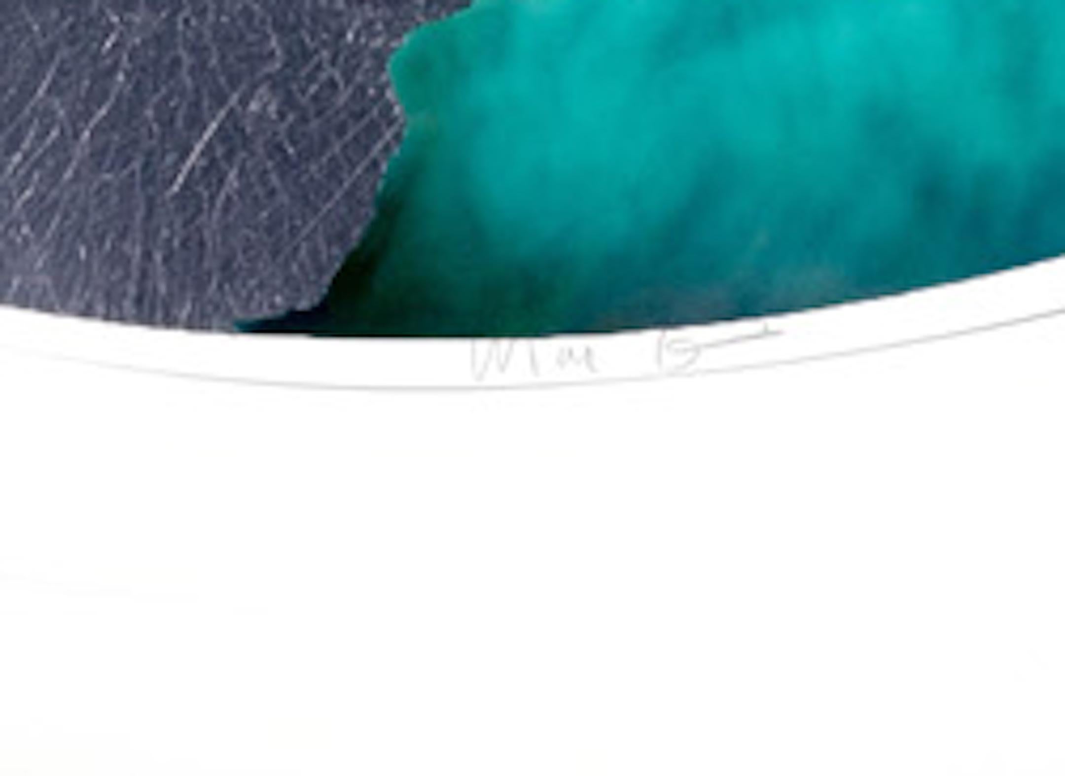 Écran d'art avec feuille d'argent, « Rain Earth », 2023 - Argent Print par Marc Quinn