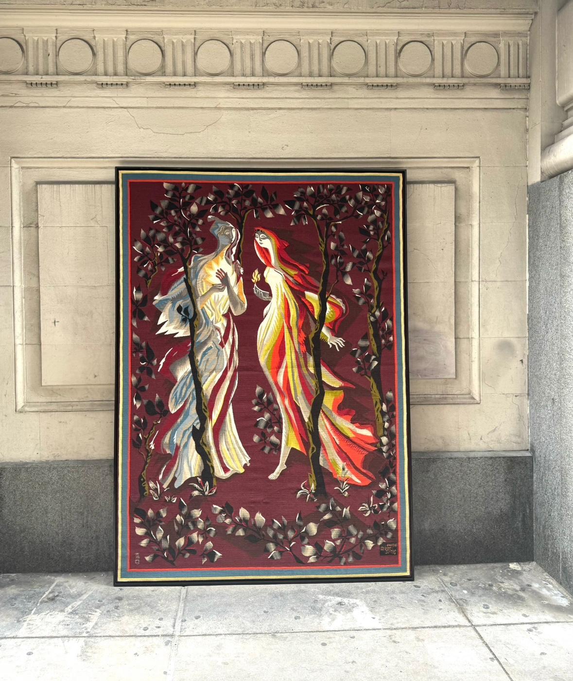 - Marc Saint-Saëns - Le vergini stolte (Les Vierges Folles)
- Firmato dall'artista
- Arazzo Aubusson tessuto nel laboratorio Tabard.
- Con etichetta

Jean Lurçat si avvicinò a Saint-Saëns, inizialmente pittore di murales, nel 1940. E durante la