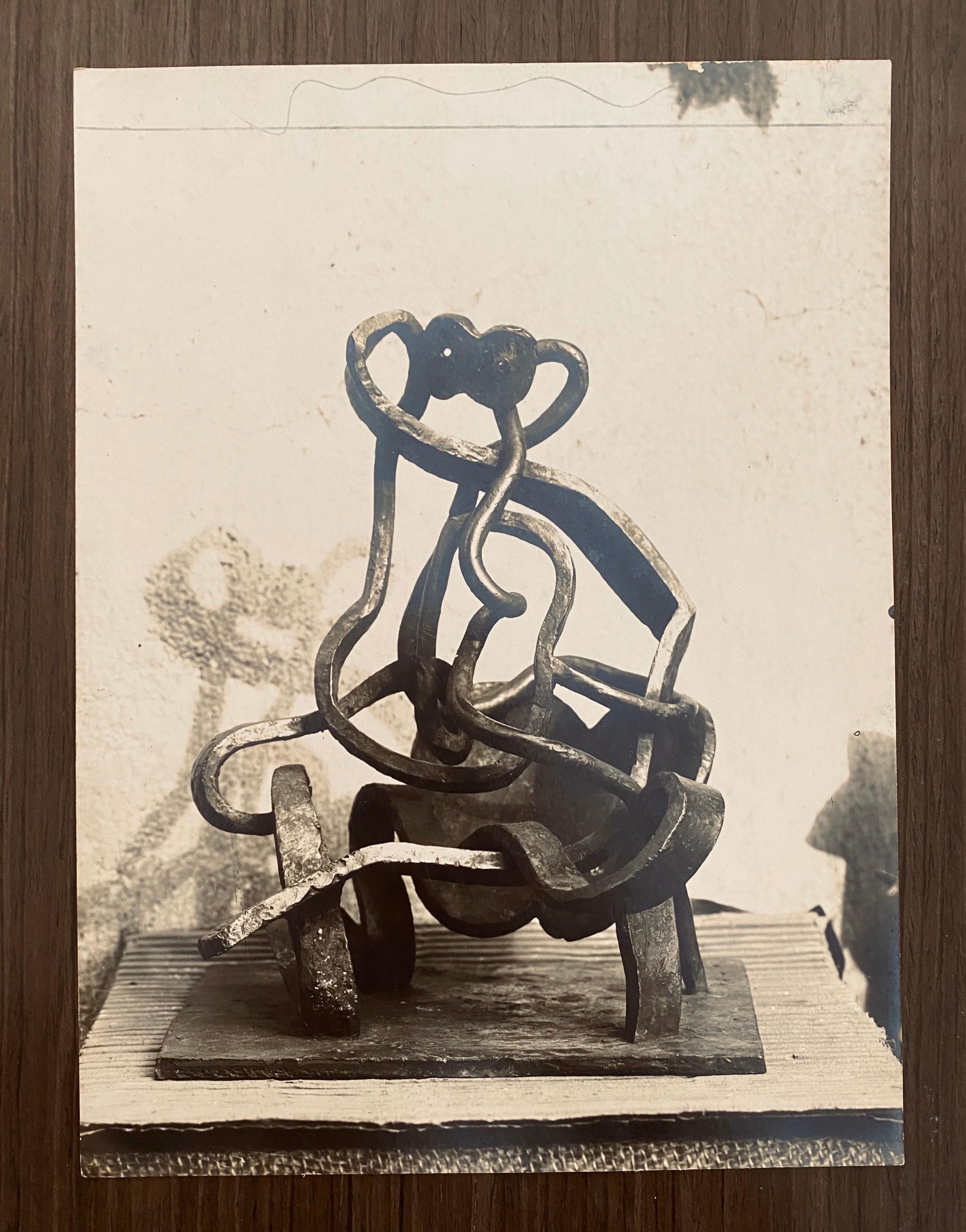 Photographie vintage gélatino-argentique de Jacques Lipchitz, sculpture en bronze signée en vente 3