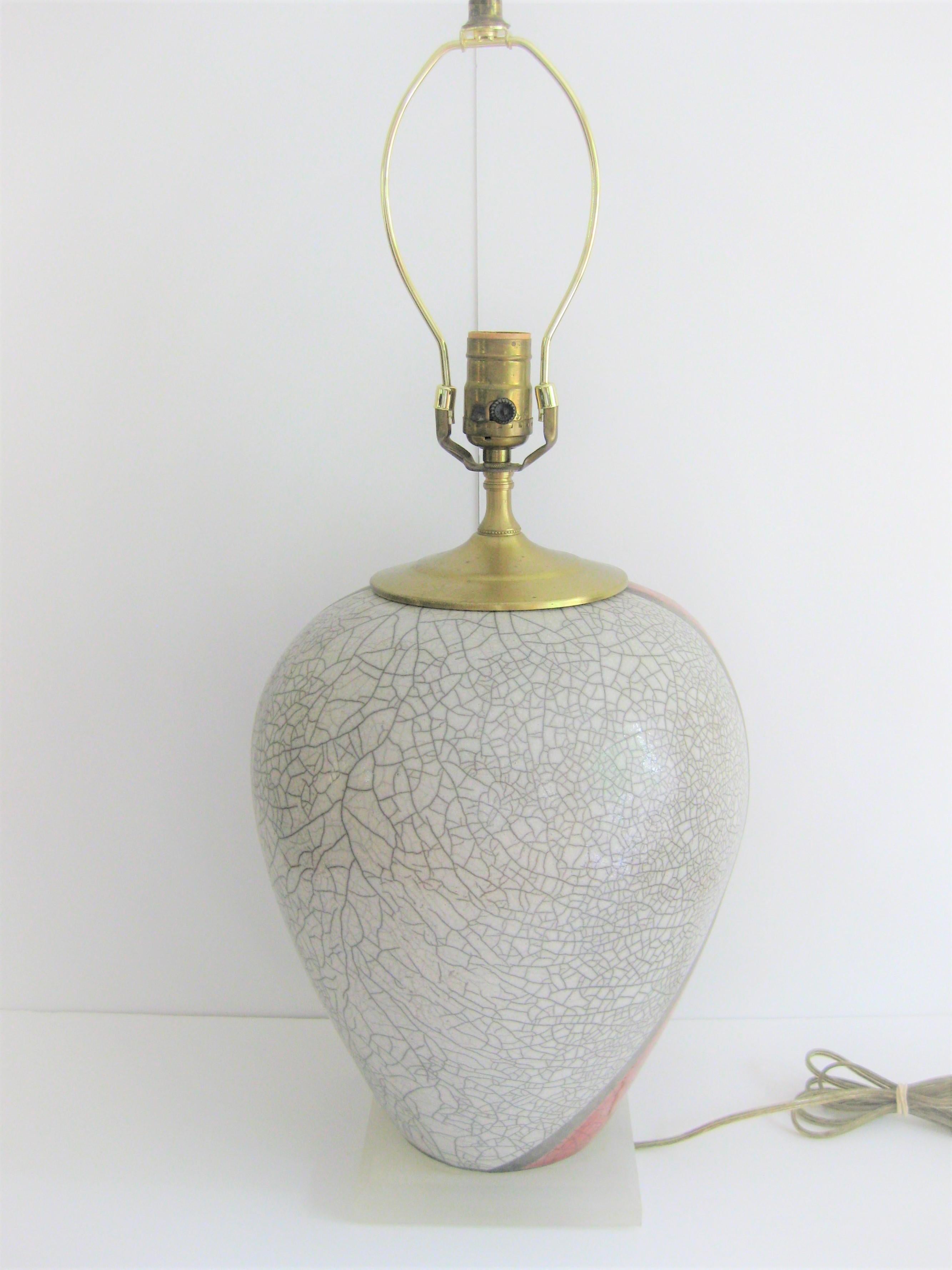 Marc Ward Artist Signed Crackle Glaze Ceramic Table Lamp In Excellent Condition For Sale In New York, NY