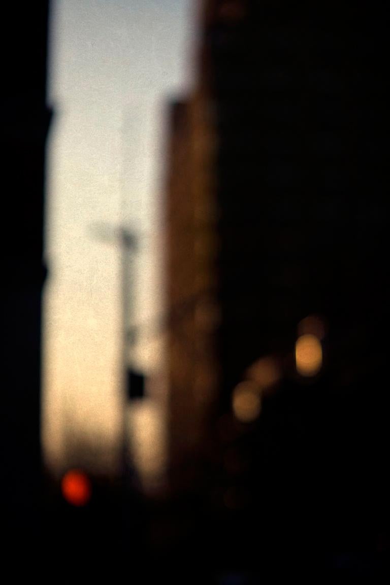 Marc Yankus Color Photograph – Erwähnungen des Künstlers
