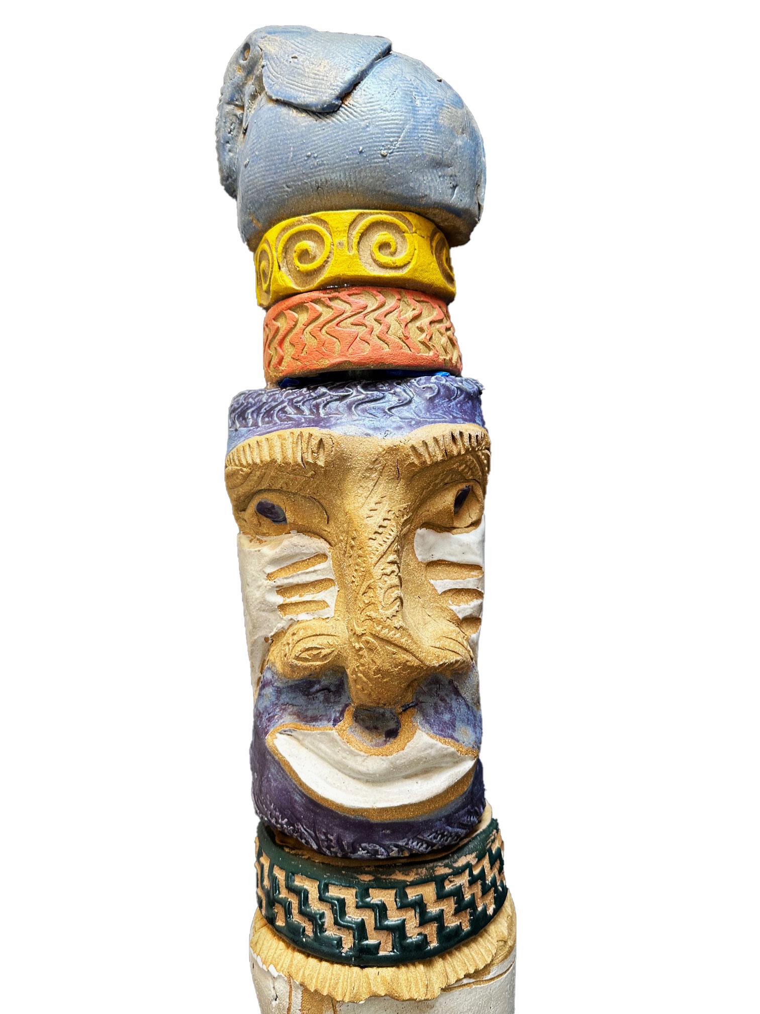 Totem Cara Azul y Elefante - Escultura de Cerámica Para Jardín Exterior o Interior en venta 2