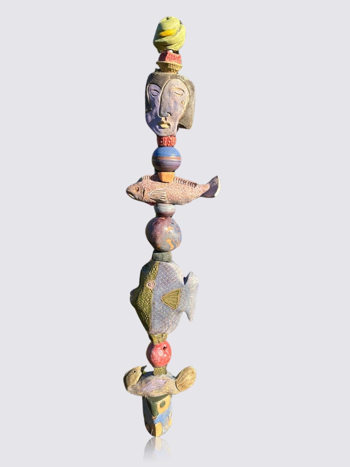 Lavendelgesicht Keramische Totemskulptur von Marc Zimmerman