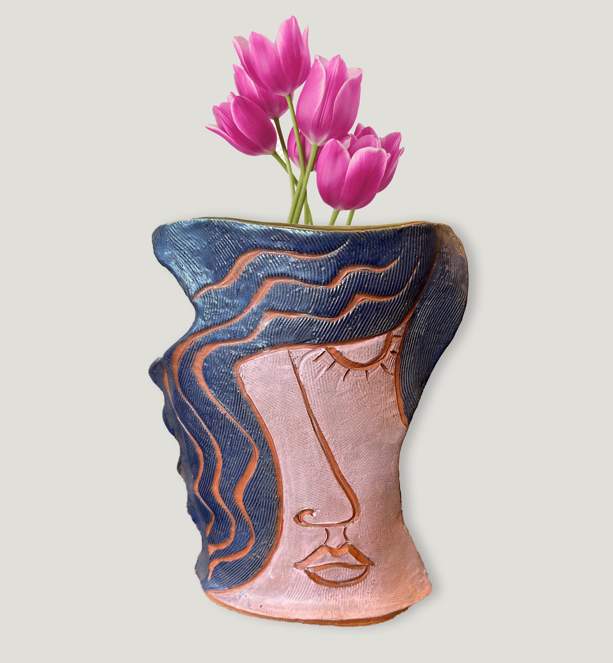 Figurative Vase - Clay Sculpture - One of a kind by Marc Zimmerman For Sale 1