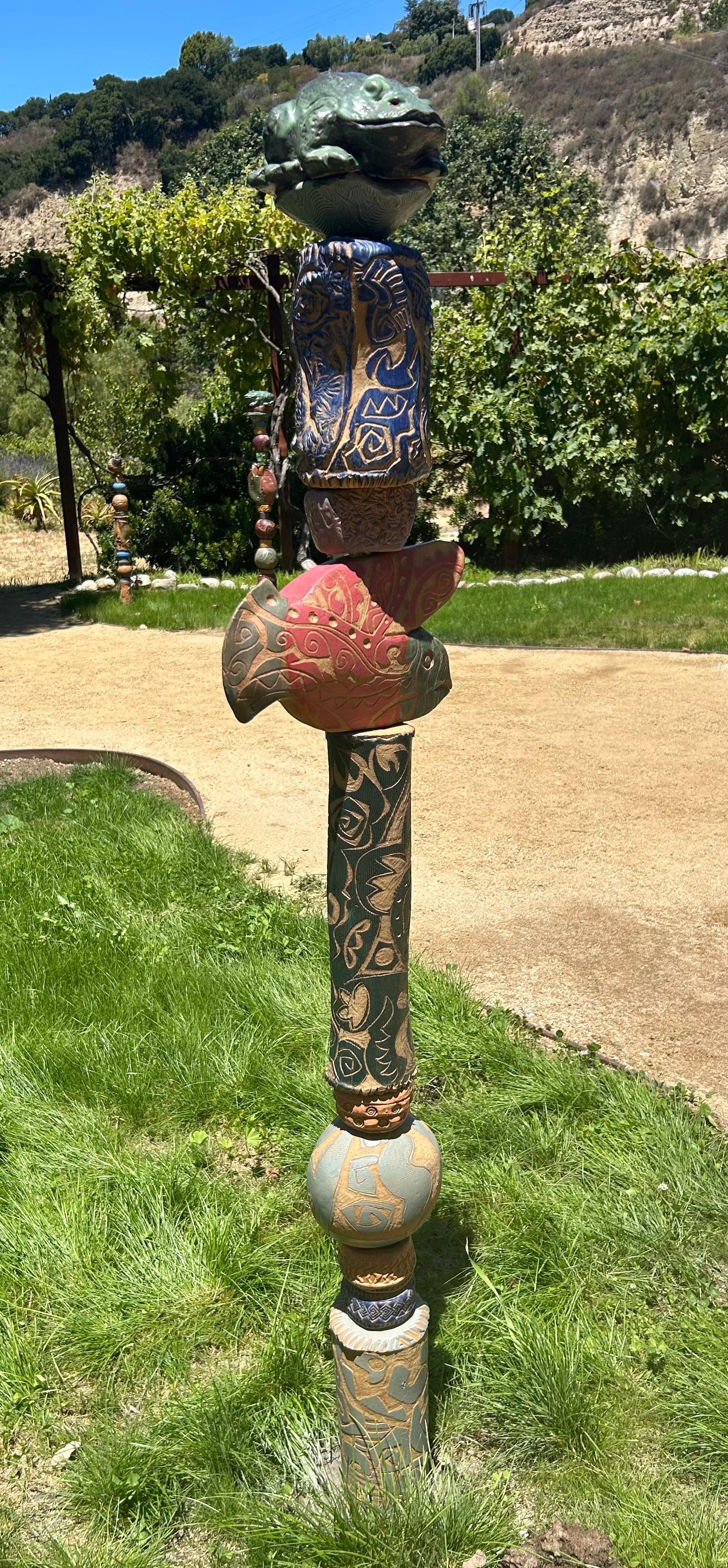 Totem de grenouille#2 en vente 4
