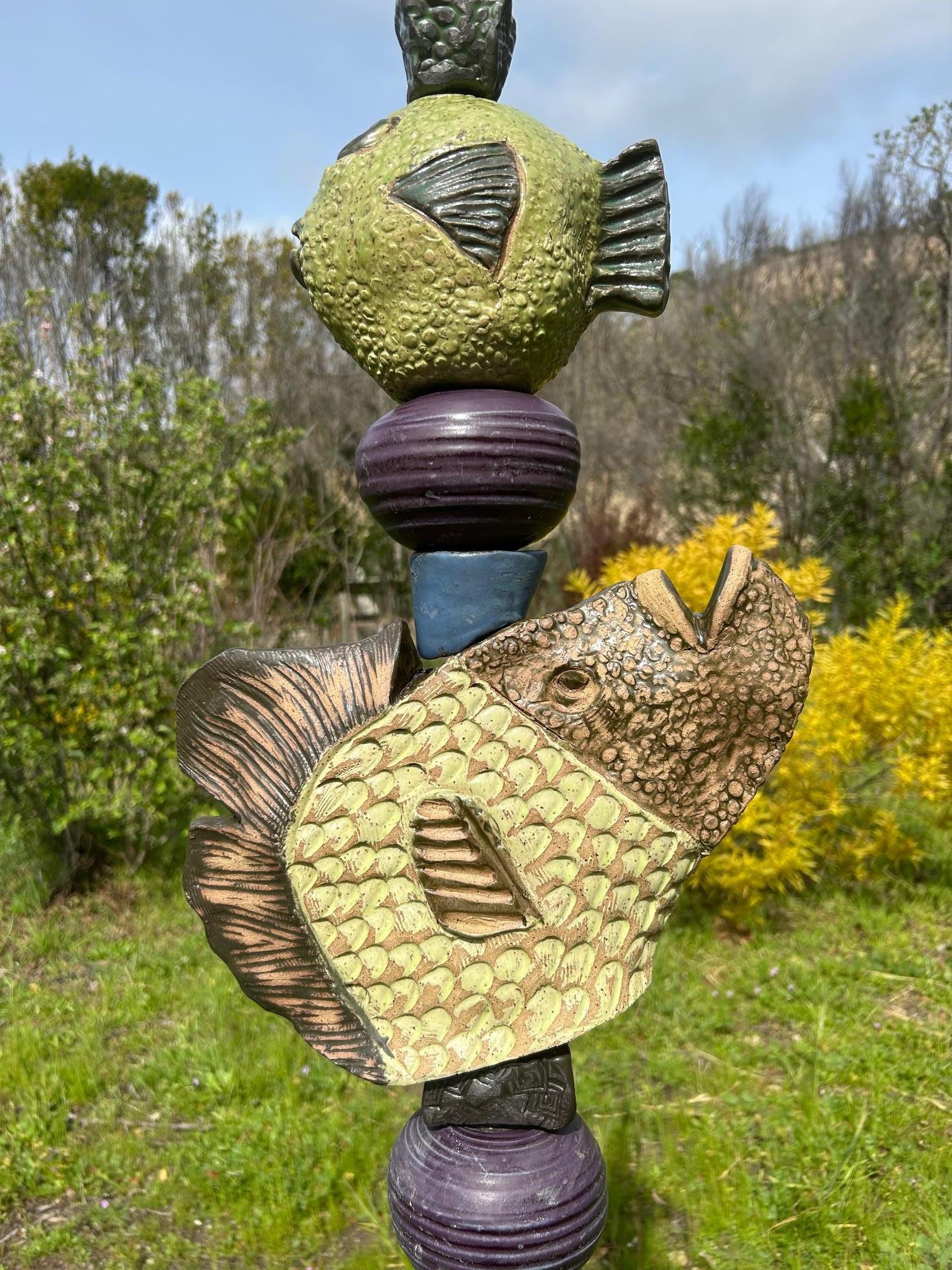 Medium Fish Ocean Totem - Ceramic Sculpture For Outdoor Garden or Indoors For Sale 3
