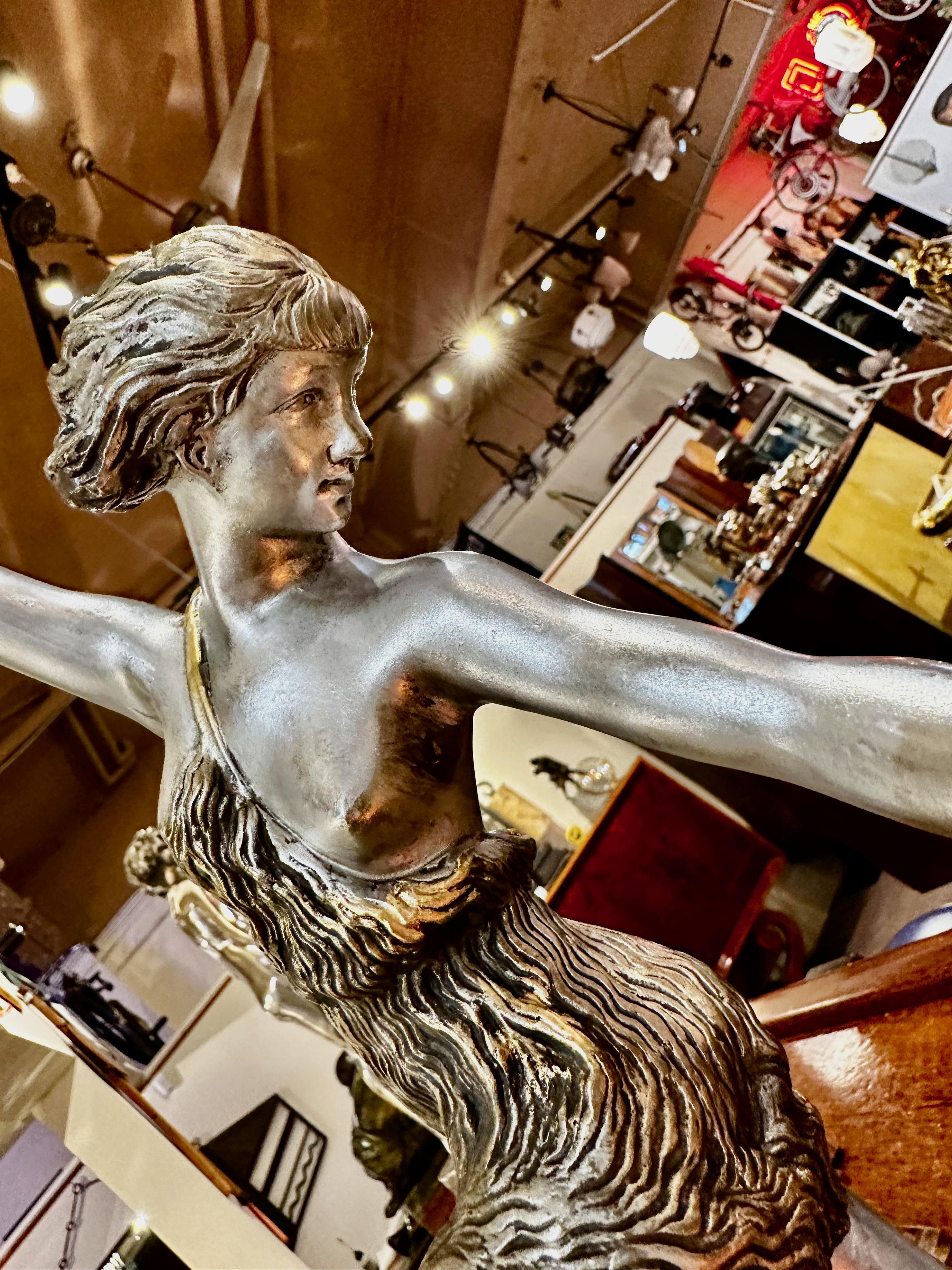 1920s Art Deco Sculpture in Bronze Signed 'Matto' 'Marcel Bouraine', Two Woman For Sale 9