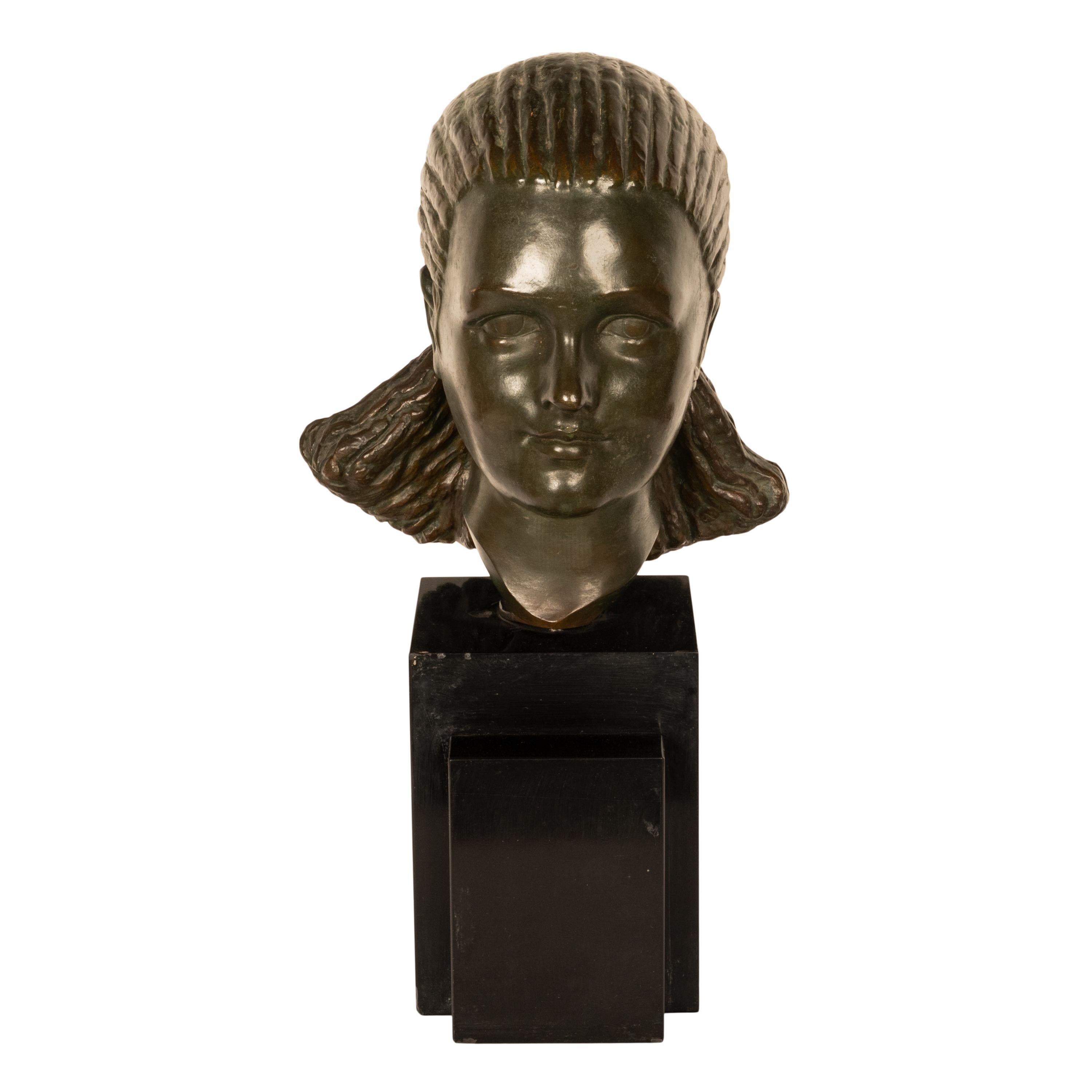 Antique French Art Deco Bronzo Busto Scultura Testa di Bella Ragazza 1920 in vendita 4