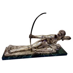 Sculpture en bronze Art Déco de Bouraine de la reine Amazone Penthesilea