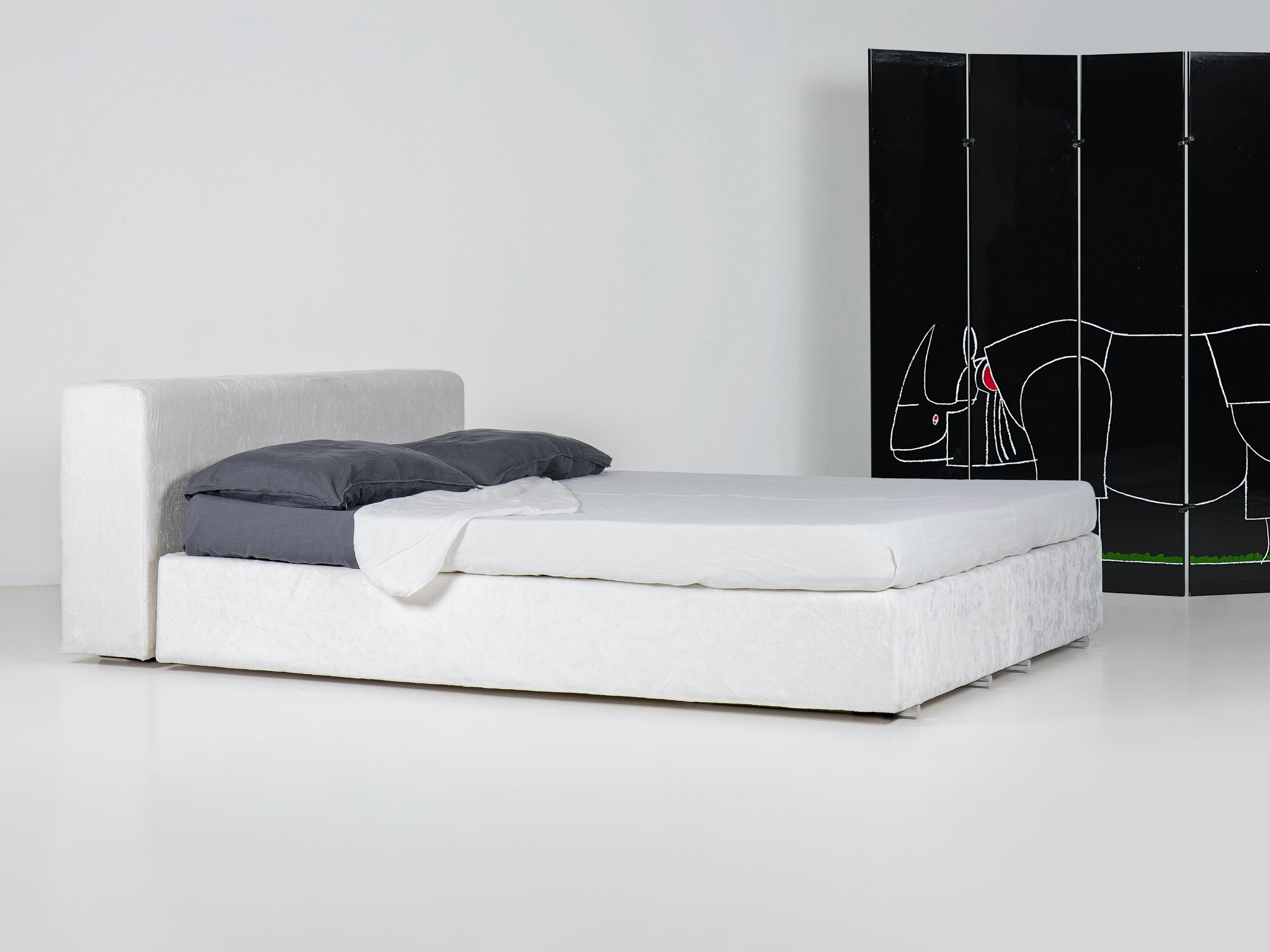 Contemporary Marcel Bed by Kazuhide Takahama Paradisoterrestre Edition For Sale