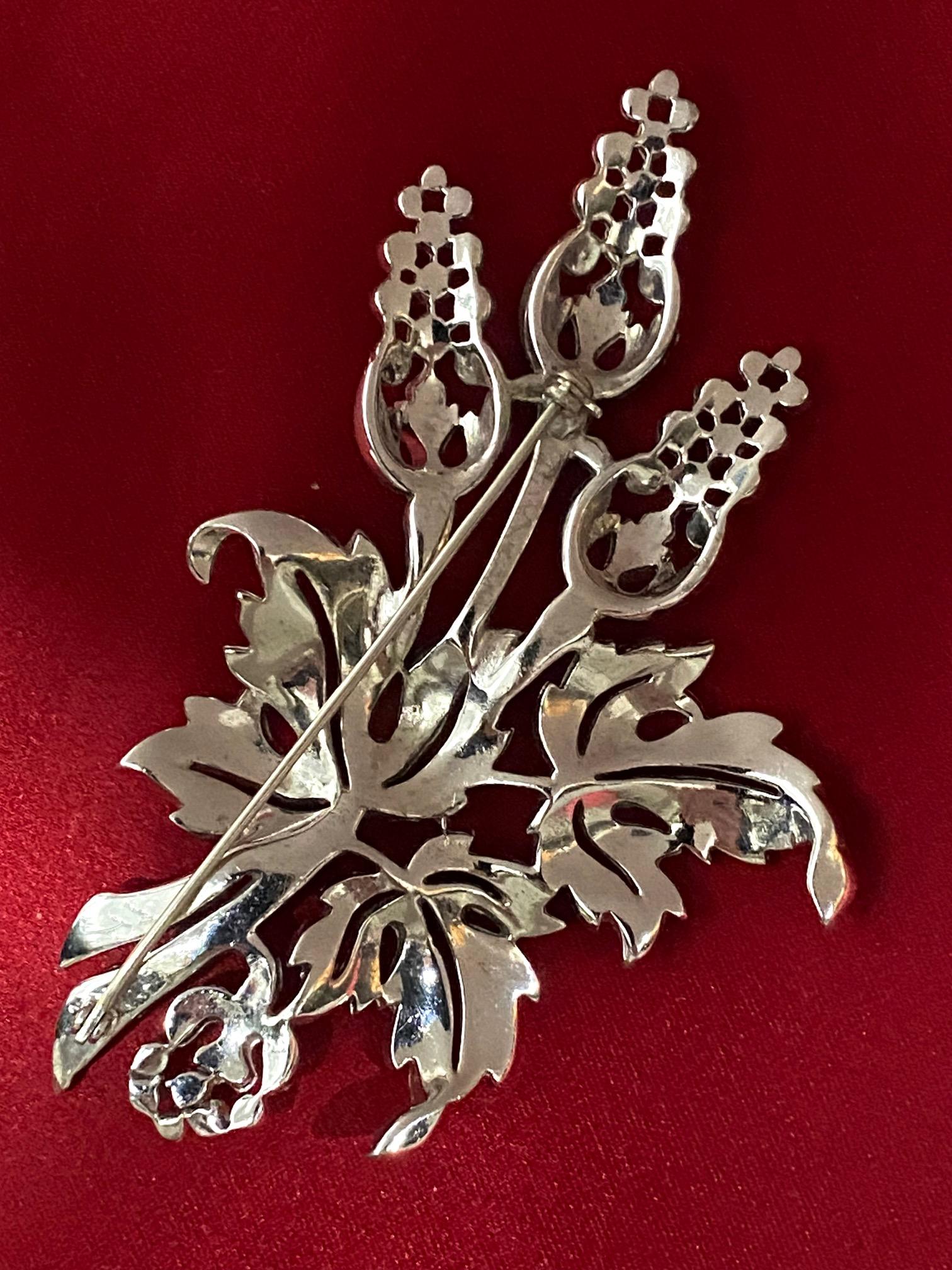 Marcel Boucher Rhinestone Floral Brooch from 1941 In Good Condition For Sale In New York, NY