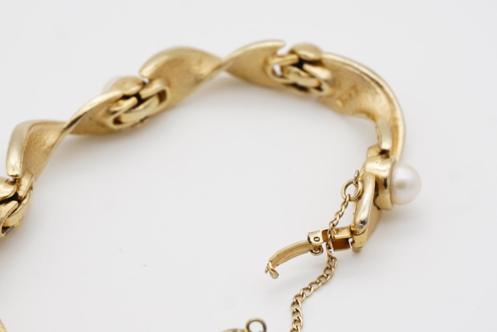 Marcel Boucher 1950s White Round Pearls Spiral Twist Link Tennis Gold Bracelet 8
