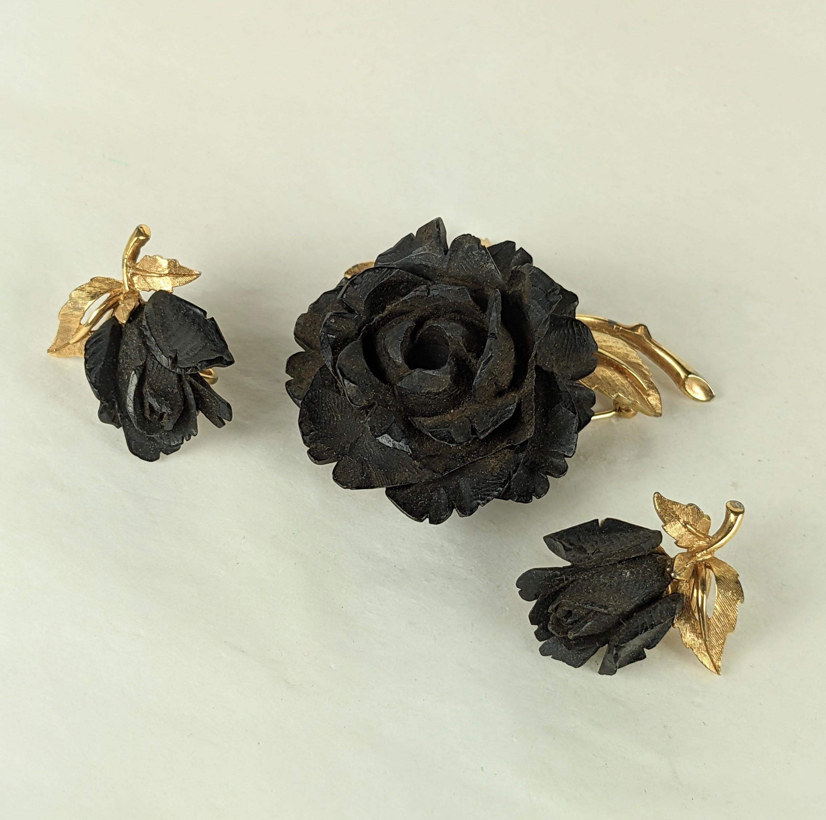 Marcel Boucher Carved Rose Suite In Good Condition For Sale In New York, NY
