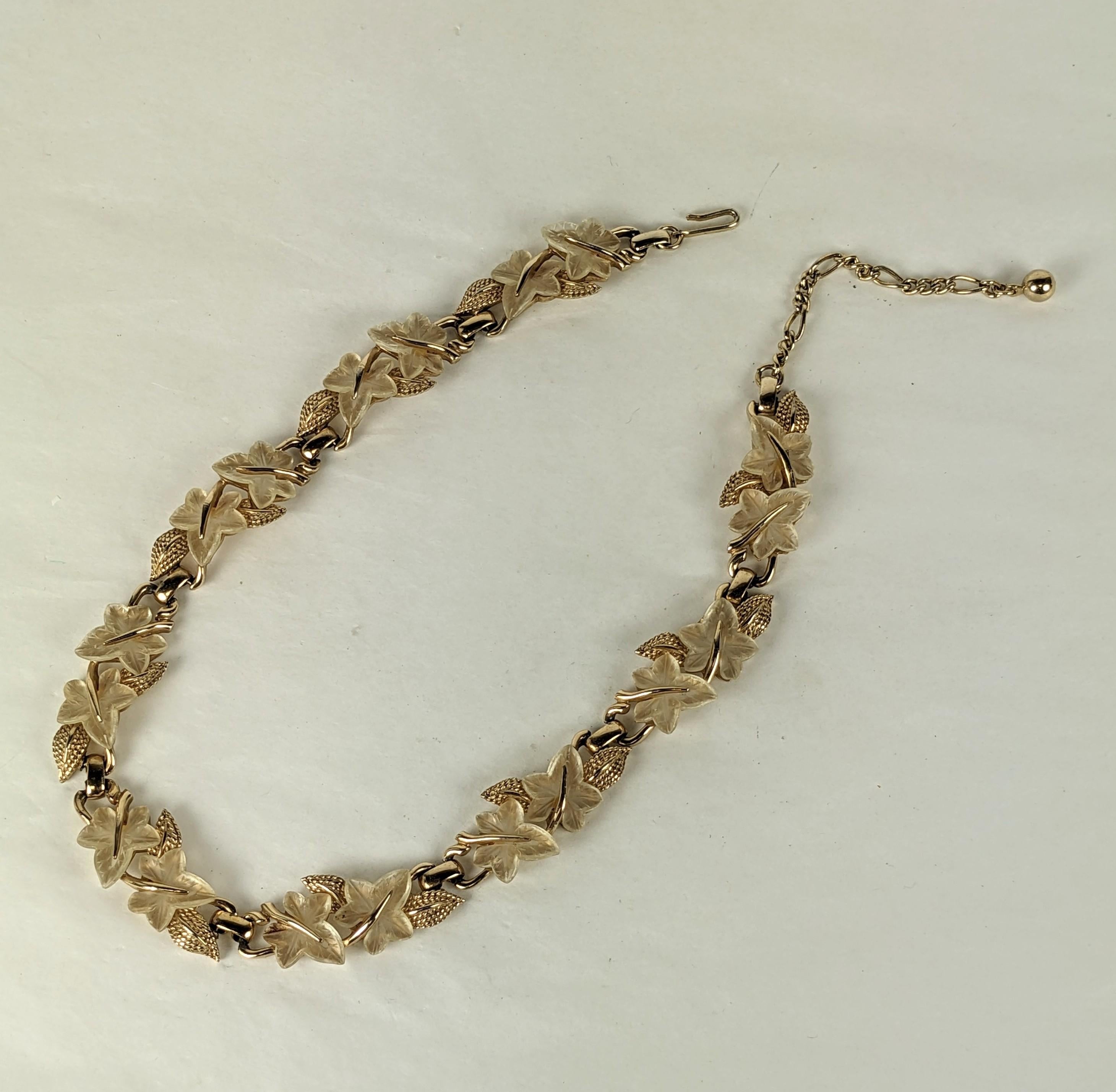 Marcel Boucher Collana e orecchini con foglie smerigliate in vendita 1