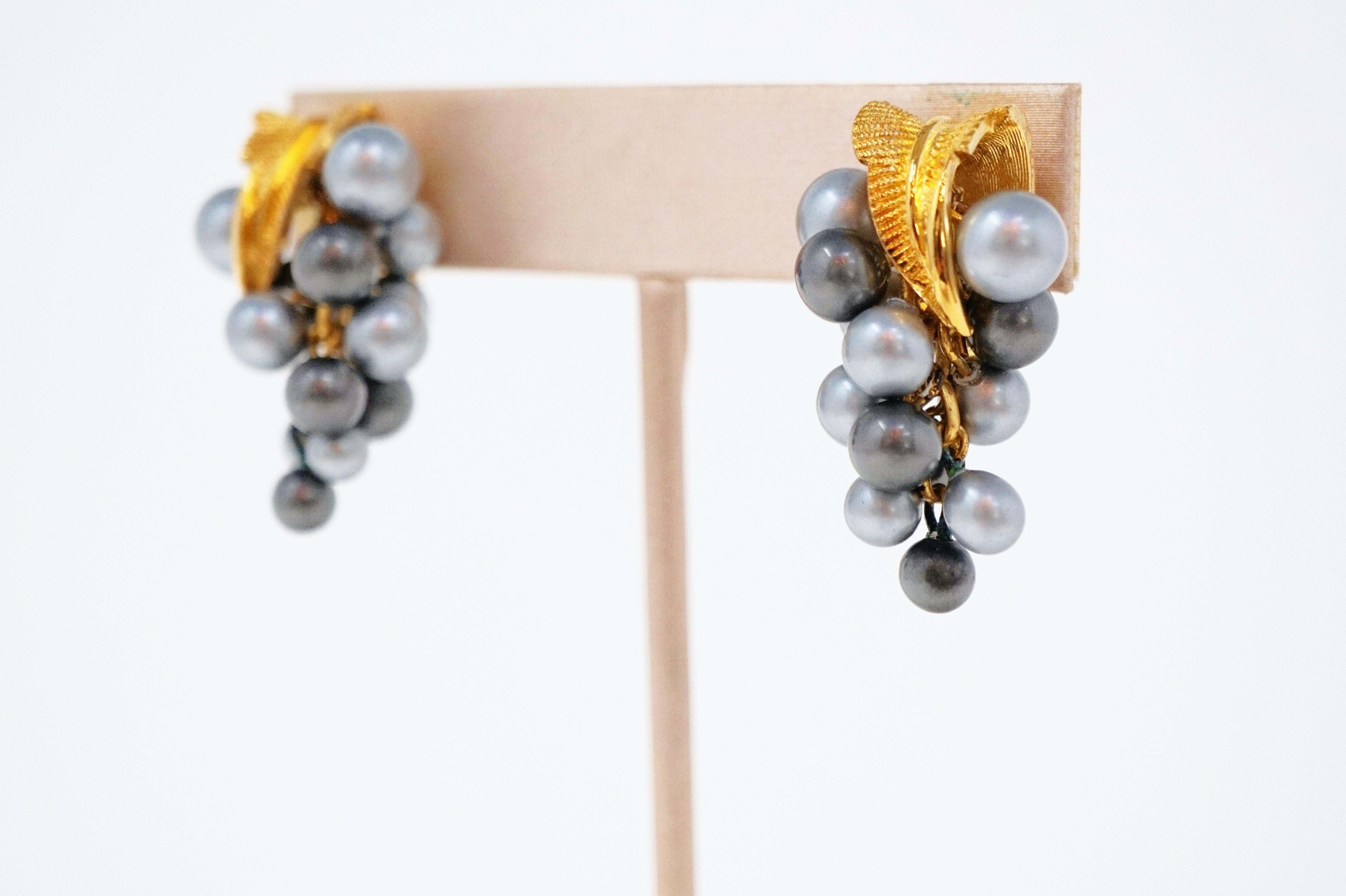 Marcel Boucher Pearl Grape Demi-Parure Brooch and Earrings Set, circa 1960 9