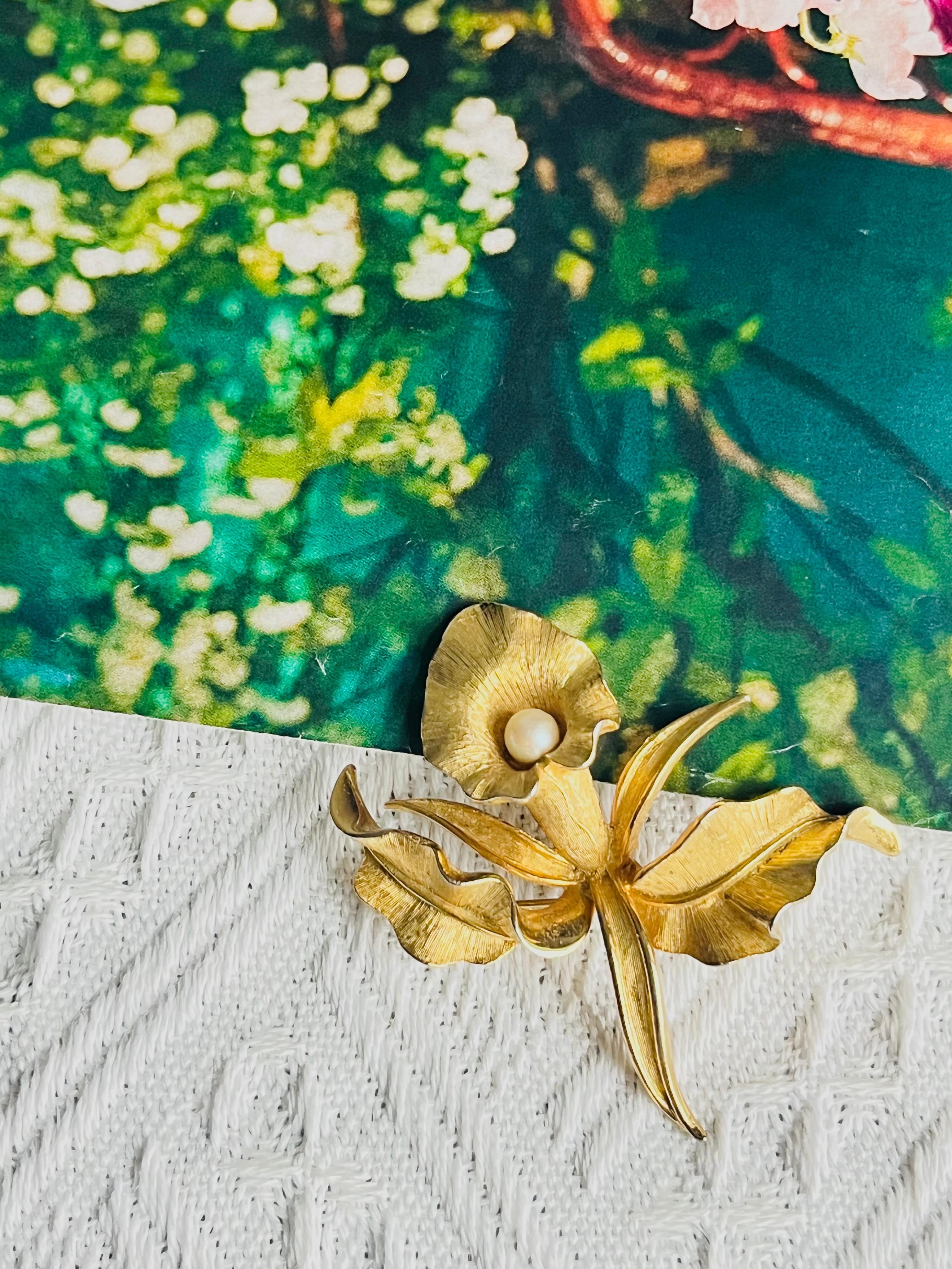 Art Deco Marcel Boucher Vintage Large White Pearl Orchid Flourish Flower Leaf Gold Brooch