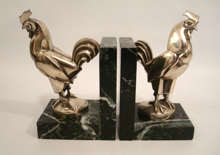 Par de Sujetalibros de Bronce Plateado Marcel Bouraine con Gallos