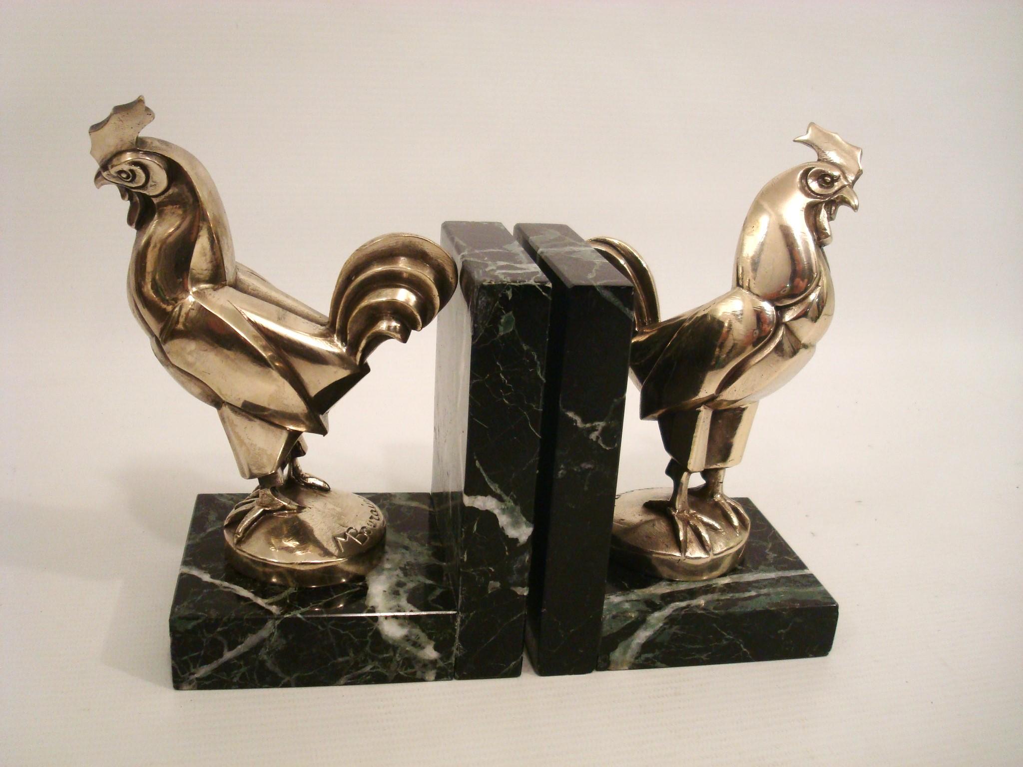 Marcel Bouraine Silvered Bronze Pair of Art Deco Roosters Bookends. France 1920s In Good Condition For Sale In Buenos Aires, Olivos